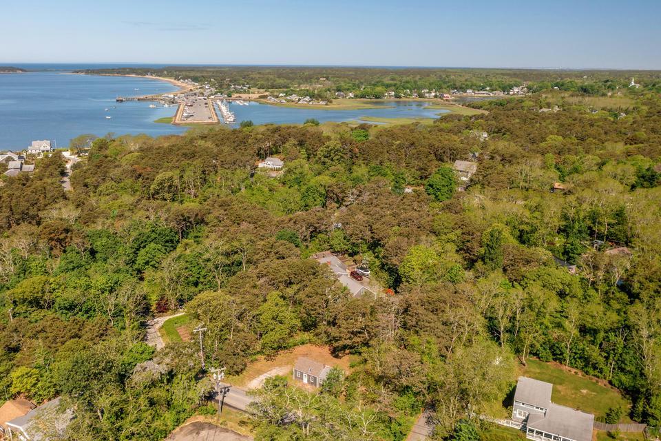 36 Cove Road Property Photo 17
