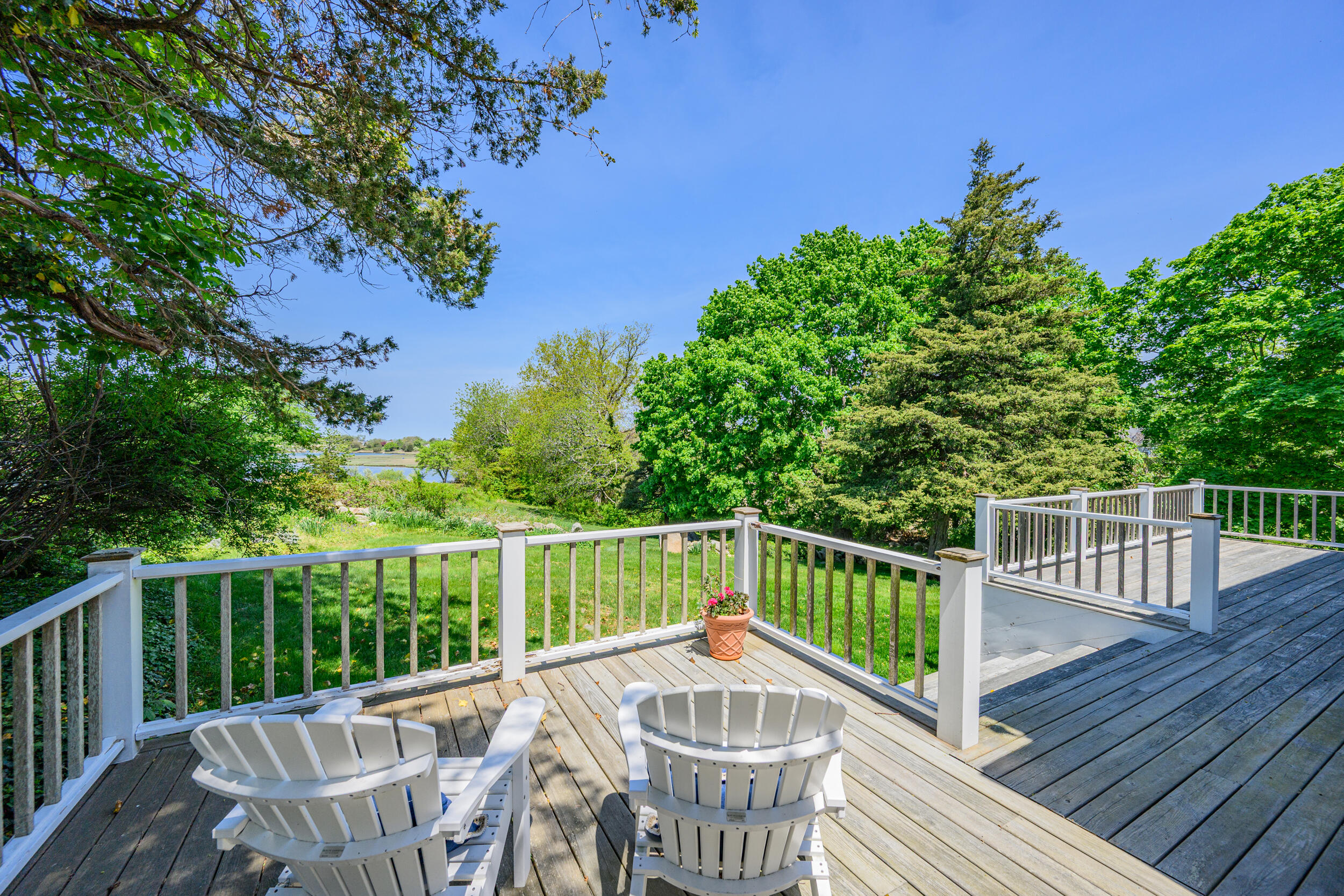 46 Route 6a Property Photo 15