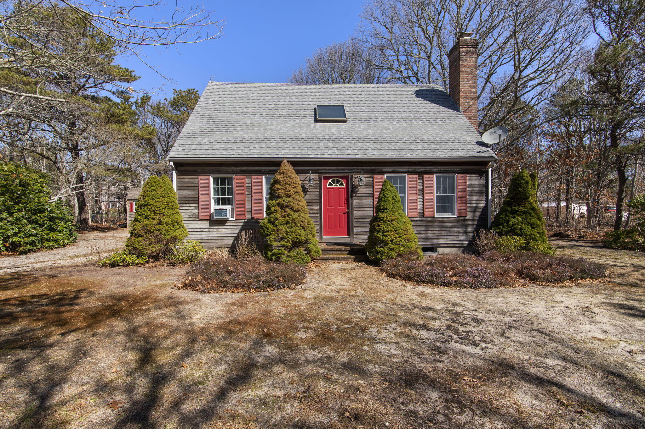 95 Toland Drive Property Photo 1