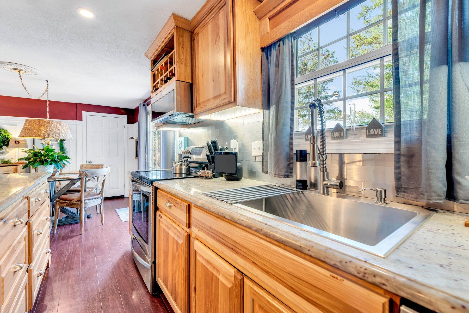25 Frances Helen Road Property Photo 11