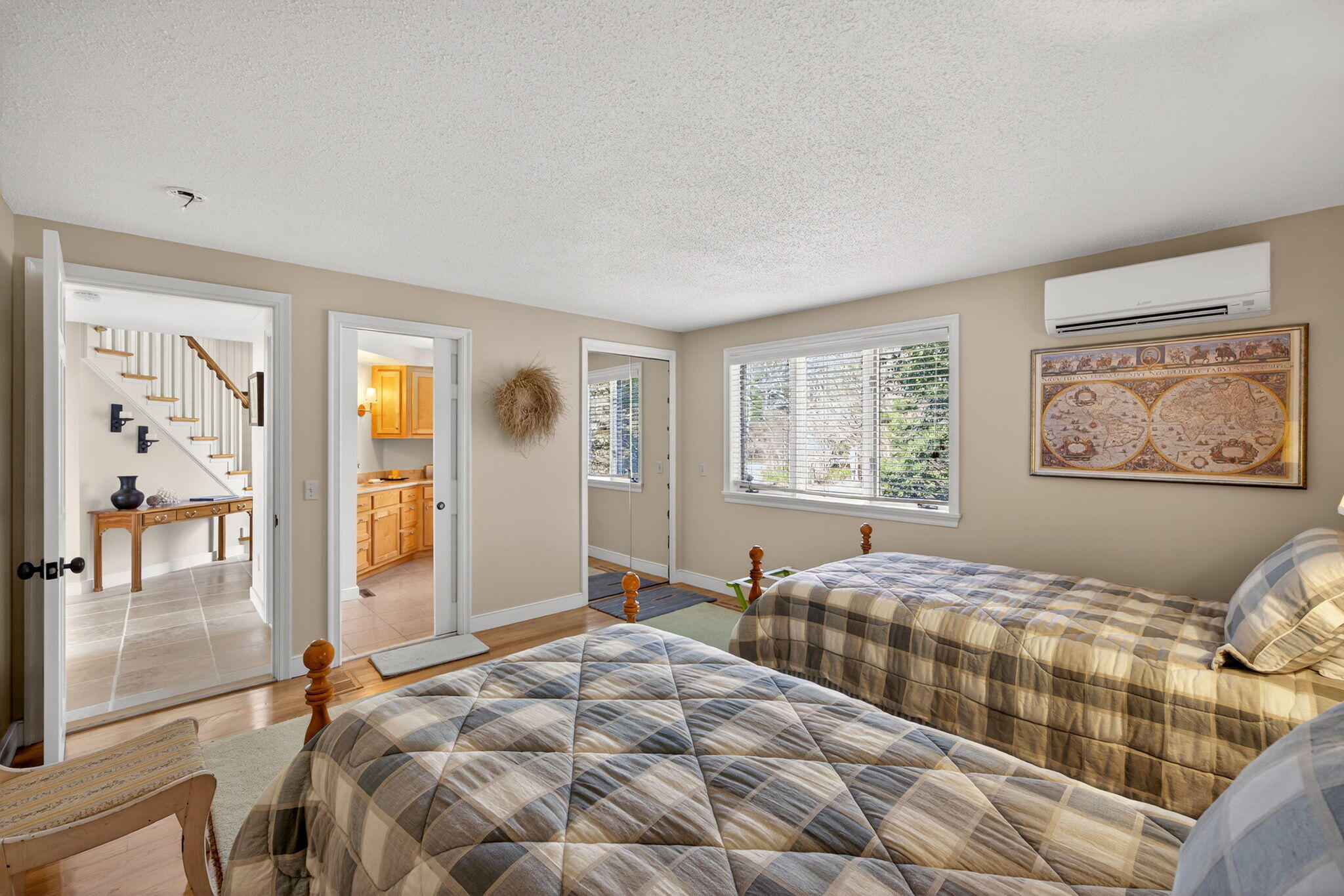 142 Greely Avenue Property Photo 25
