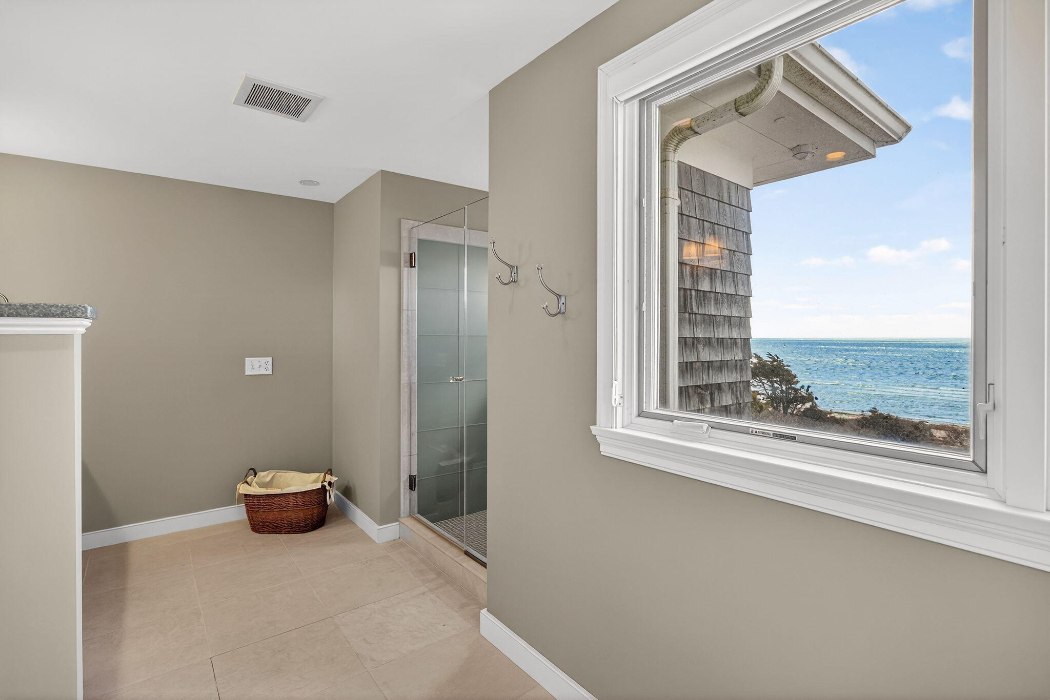 142 Greely Avenue Property Photo 35