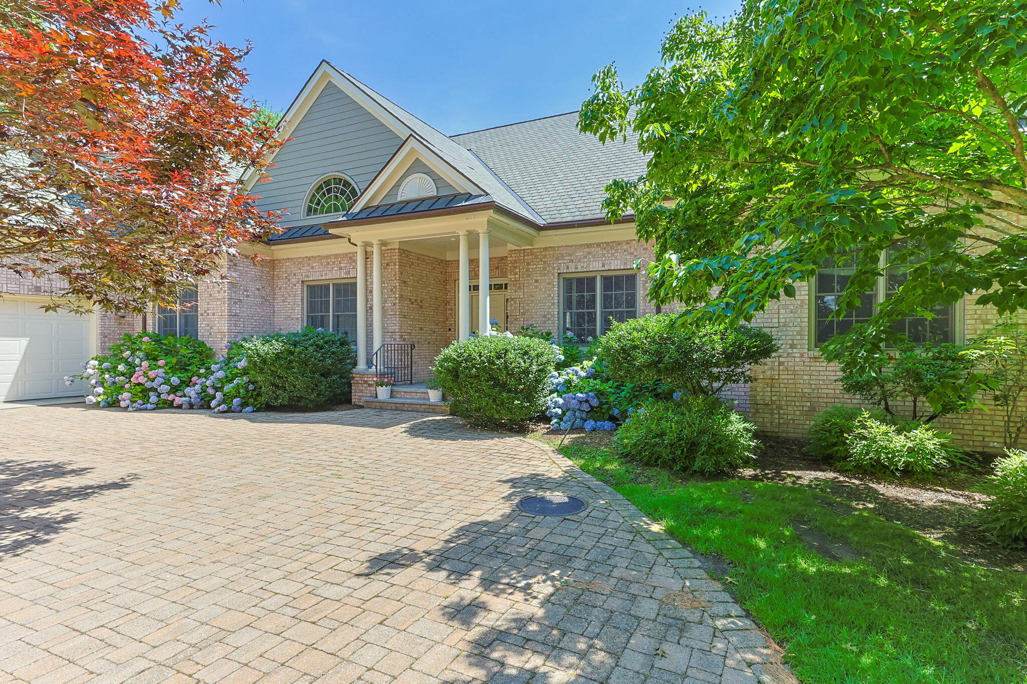 93 Oyster Way Property Photo 4