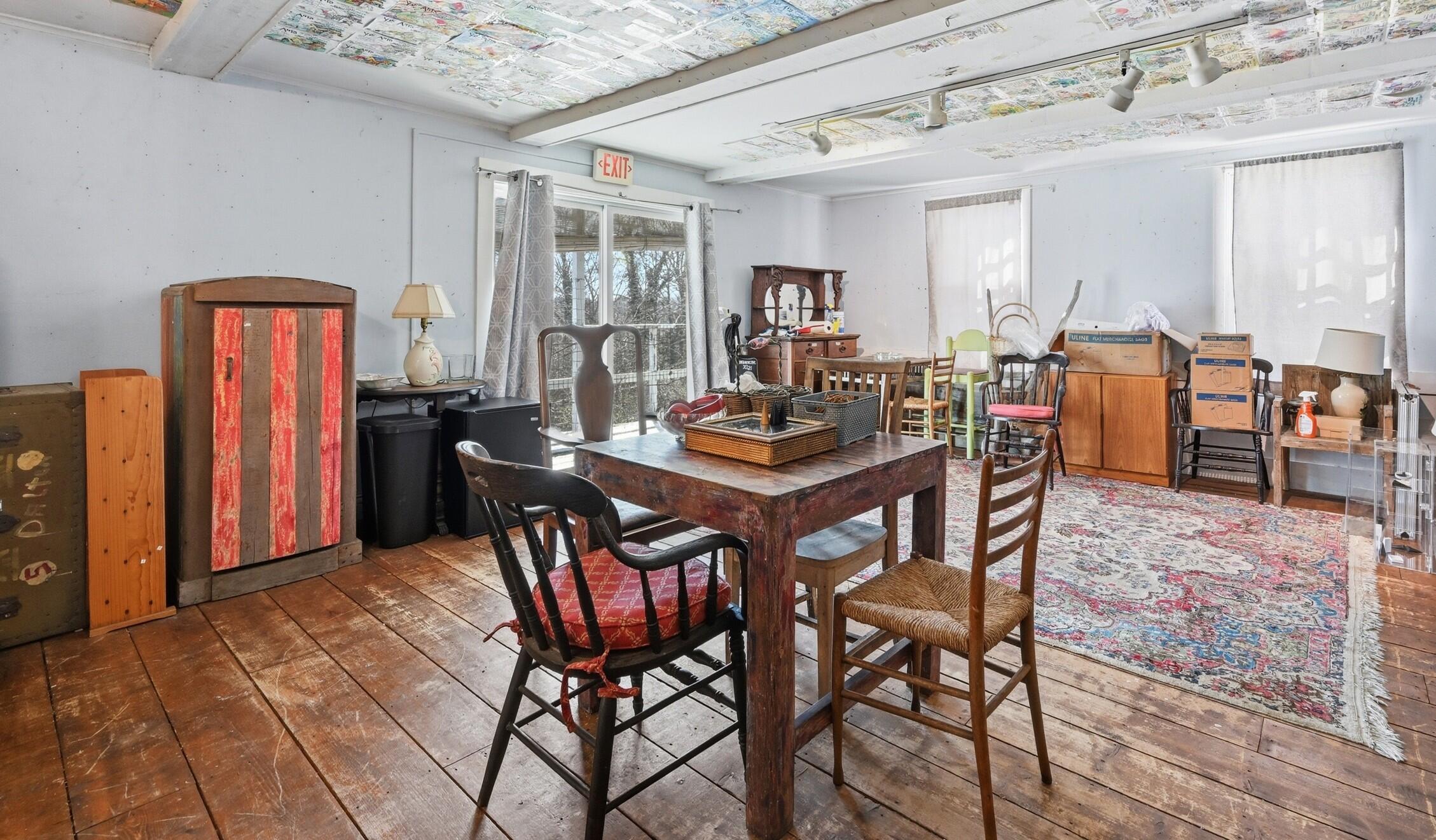 21 S Orleans Road Property Photo 16