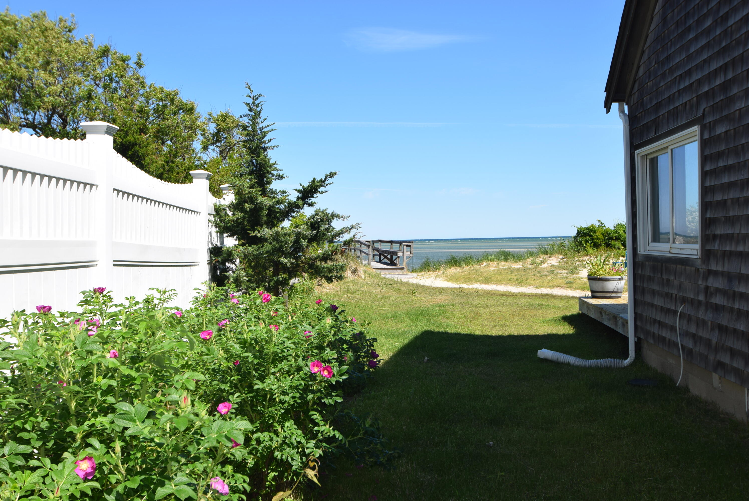 232 Robbins Hill Road Property Photo 4