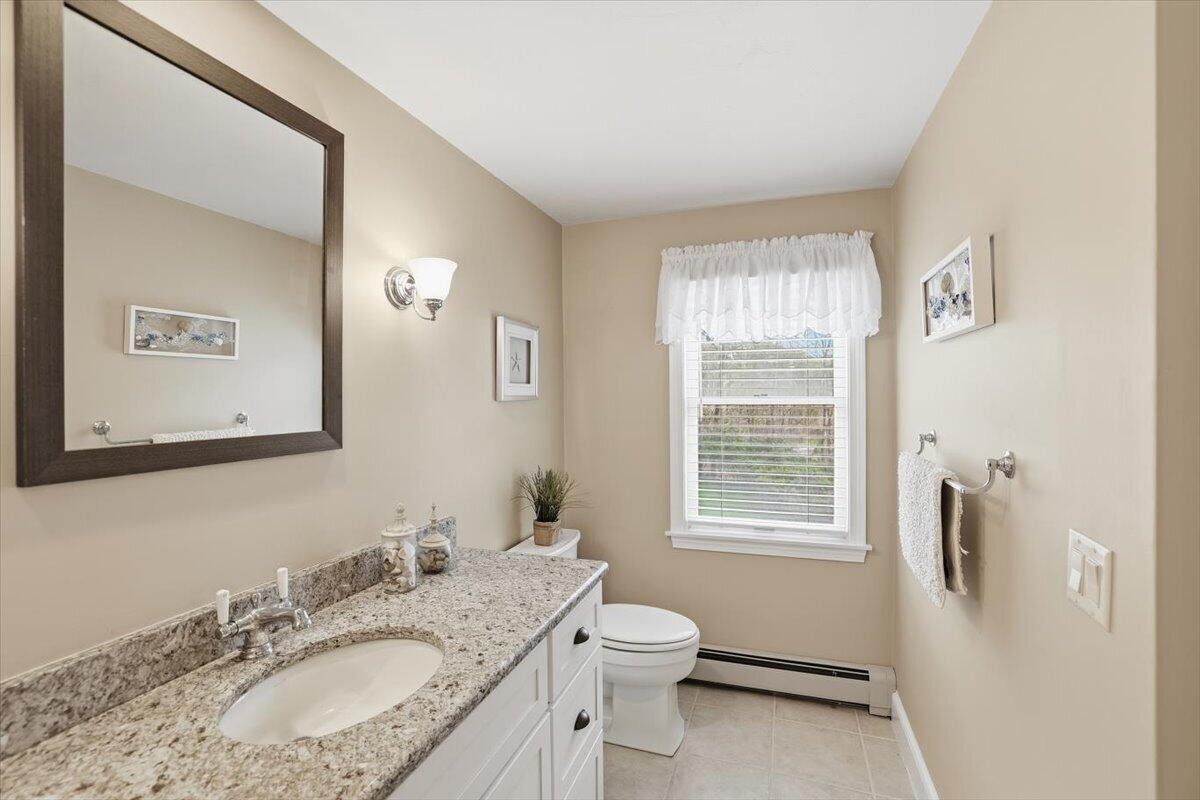 60 Harbor Hill Road Property Photo 45