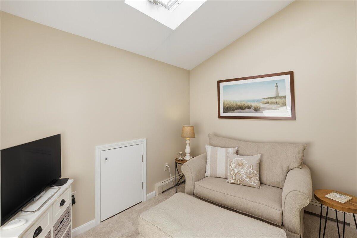 60 Harbor Hill Road Property Photo 47
