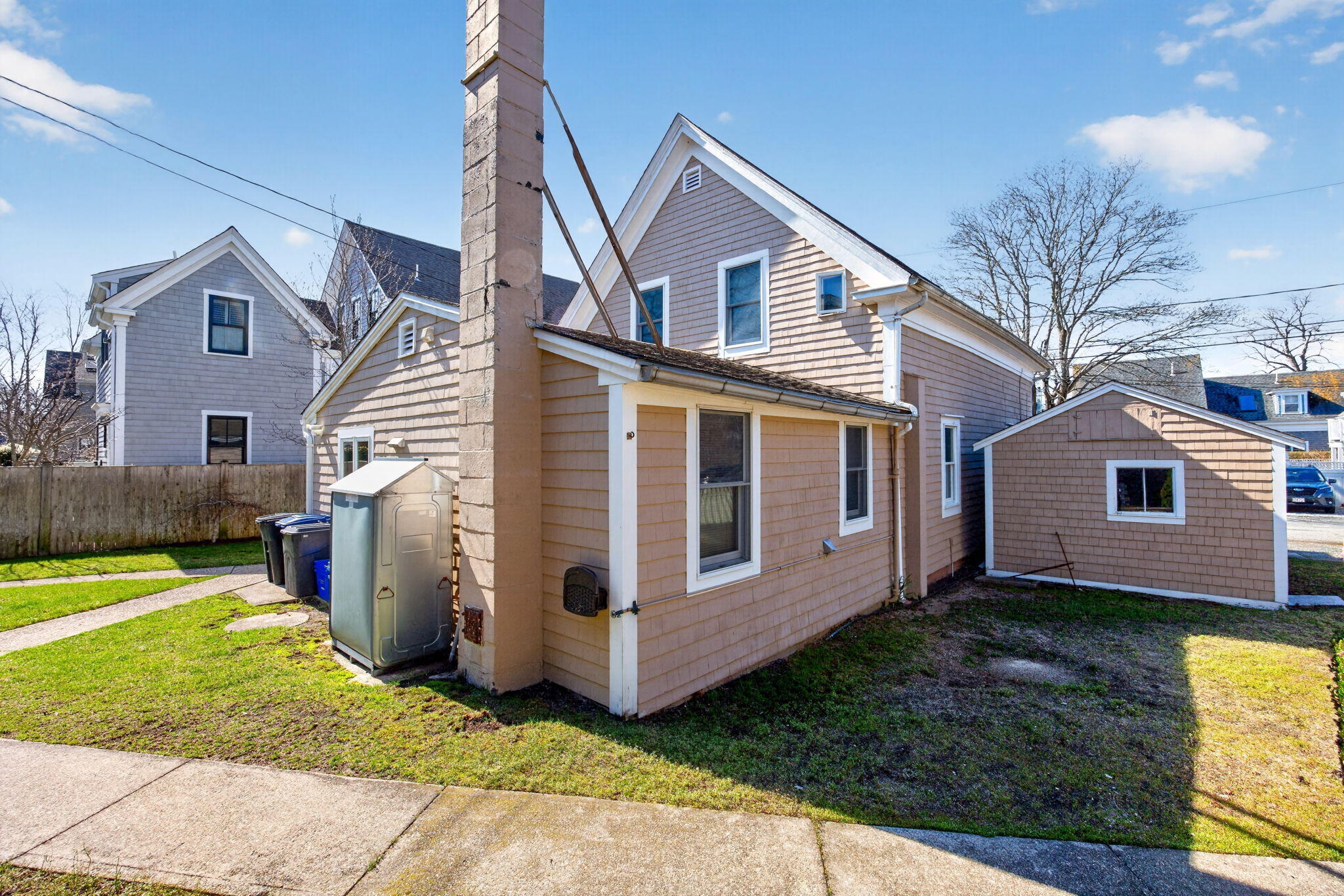 31 Conant Street Property Photo 6