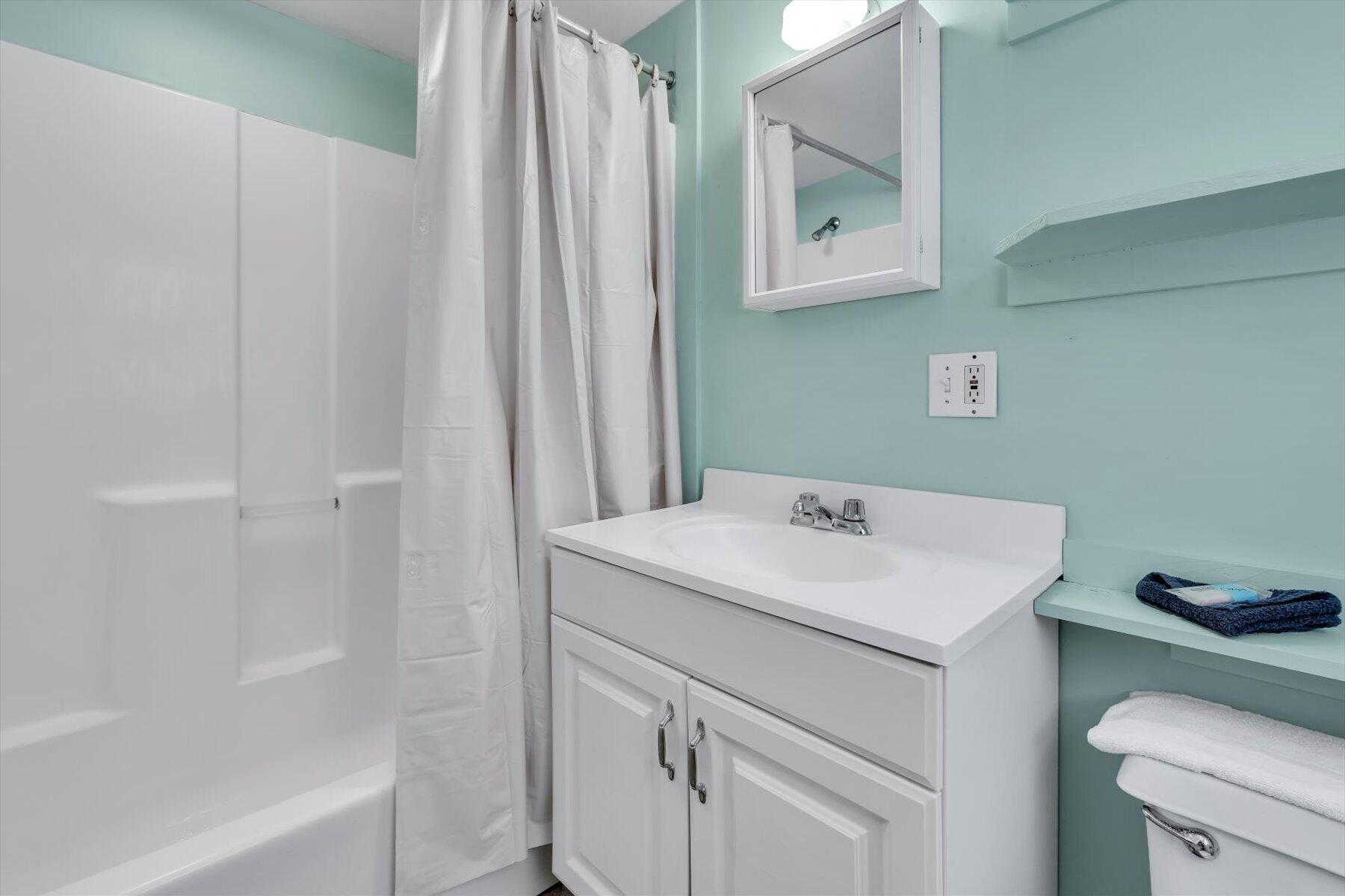 321 Shore Road Unit 14s Property Photo 12