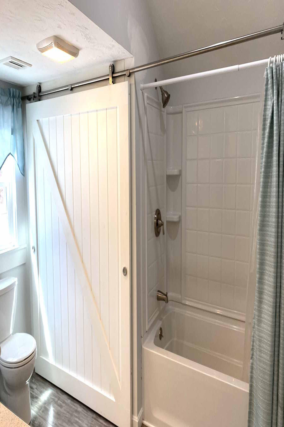 10 Wharf Avenue Property Photo 19