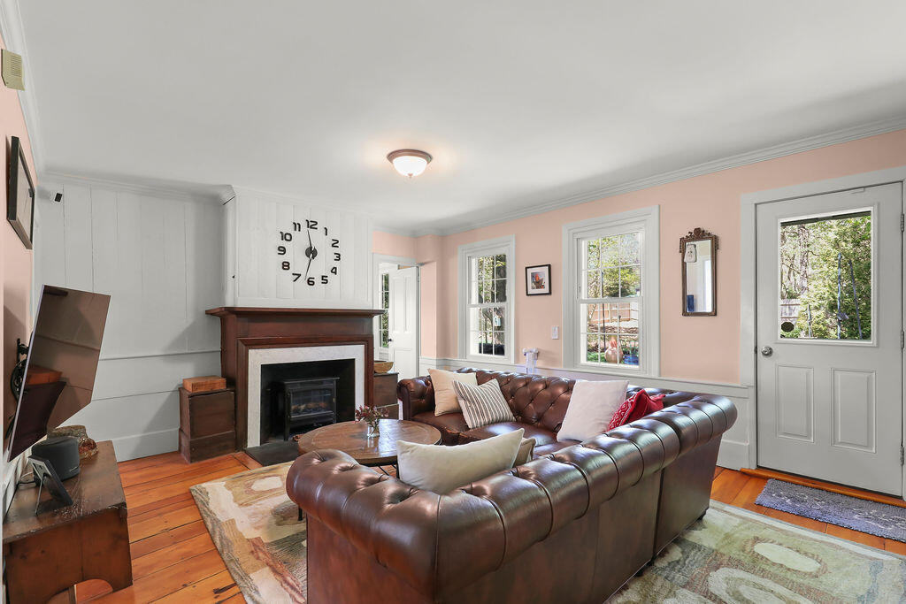 78 Cotuit Road Property Photo 3