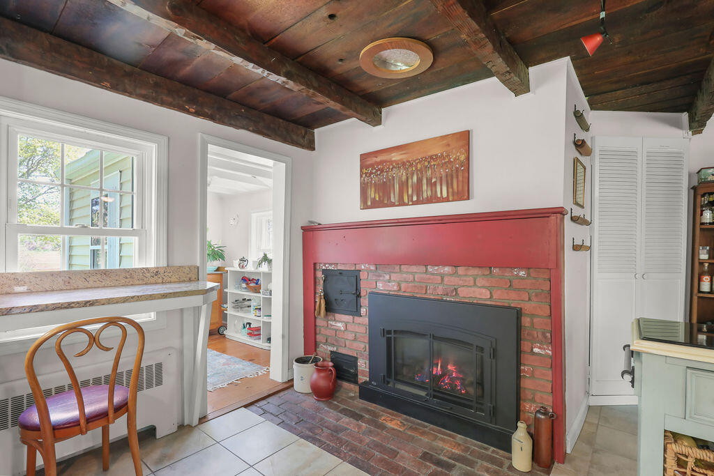 78 Cotuit Road Property Photo 4