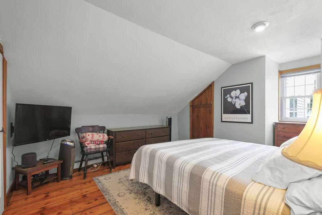 78 Cotuit Road Property Photo 33