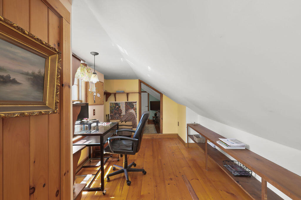 78 Cotuit Road Property Photo 37