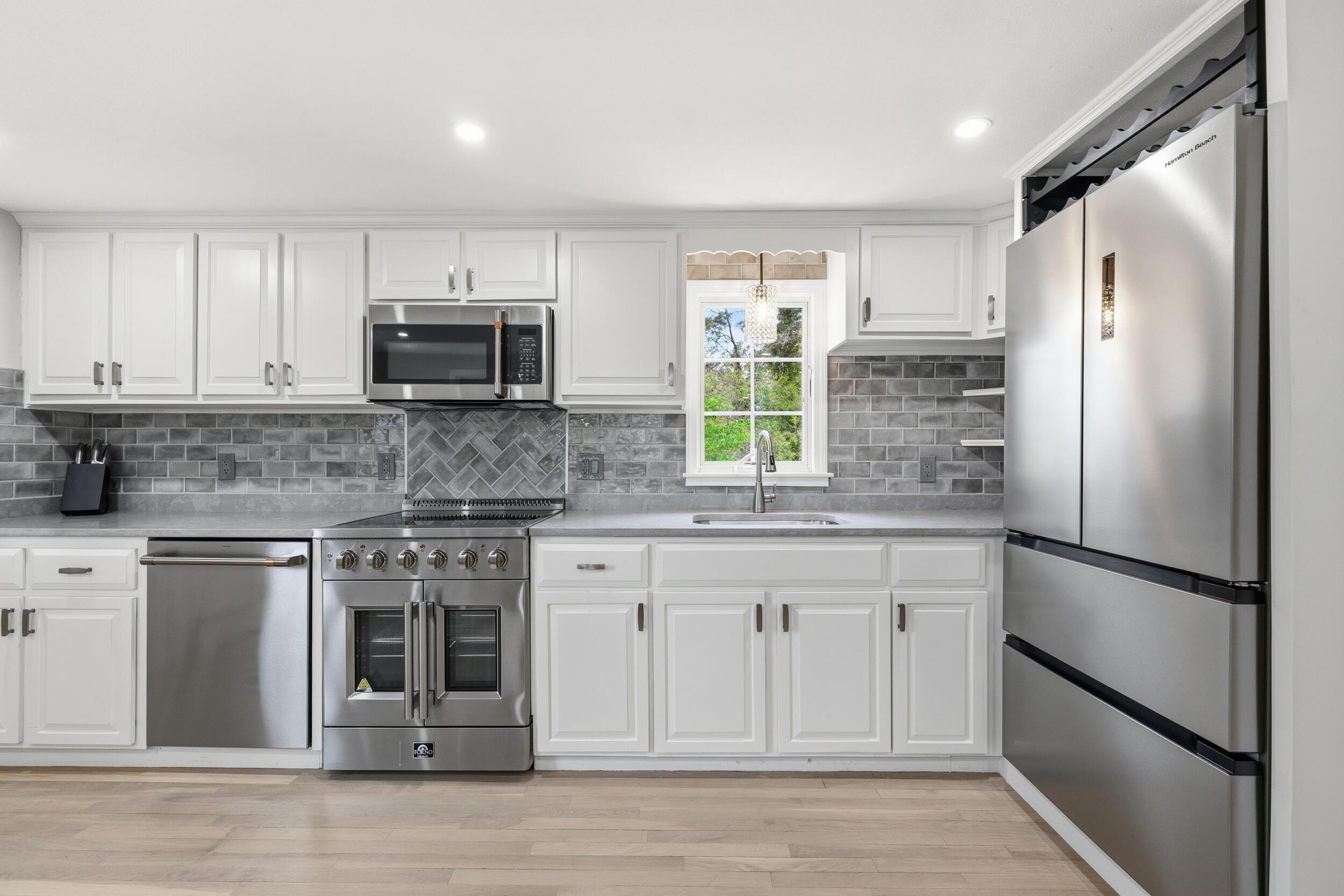14 Ahab Road Property Photo 8