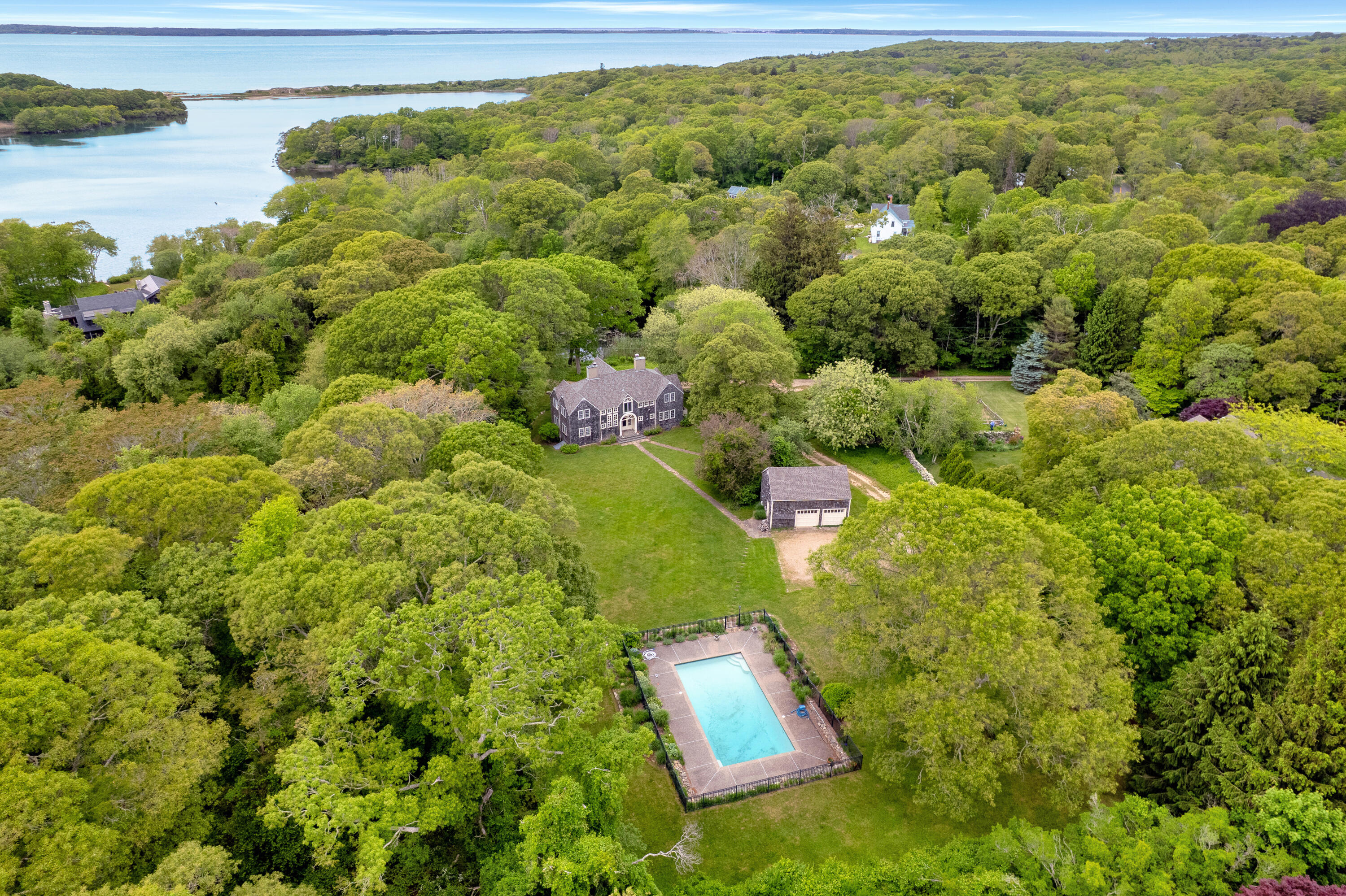 20 James Pond Way Property Photo 1