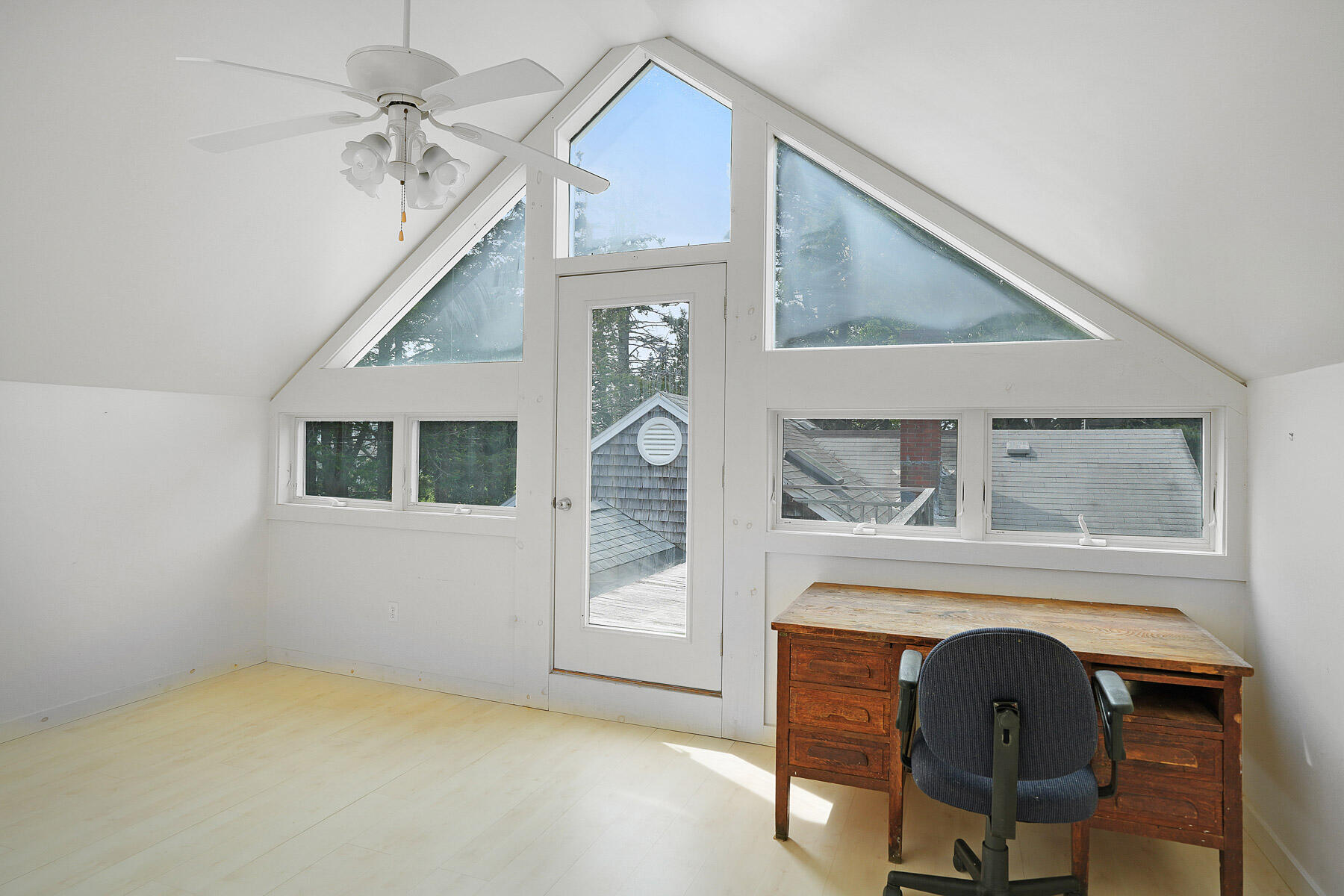 3 Troy Street Property Photo 26