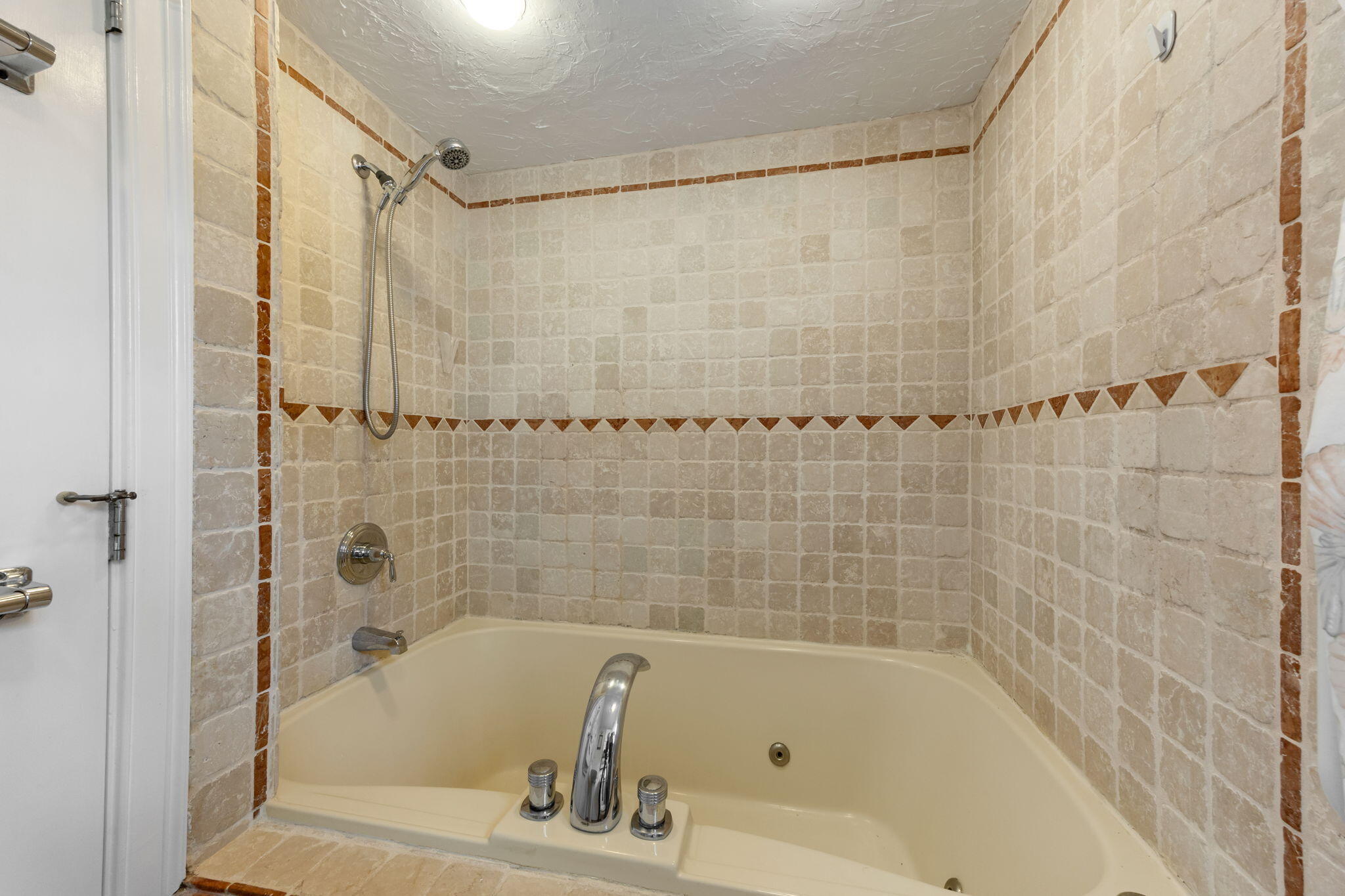 23 Captain Bertie's Way Unit M1 Property Photo 17