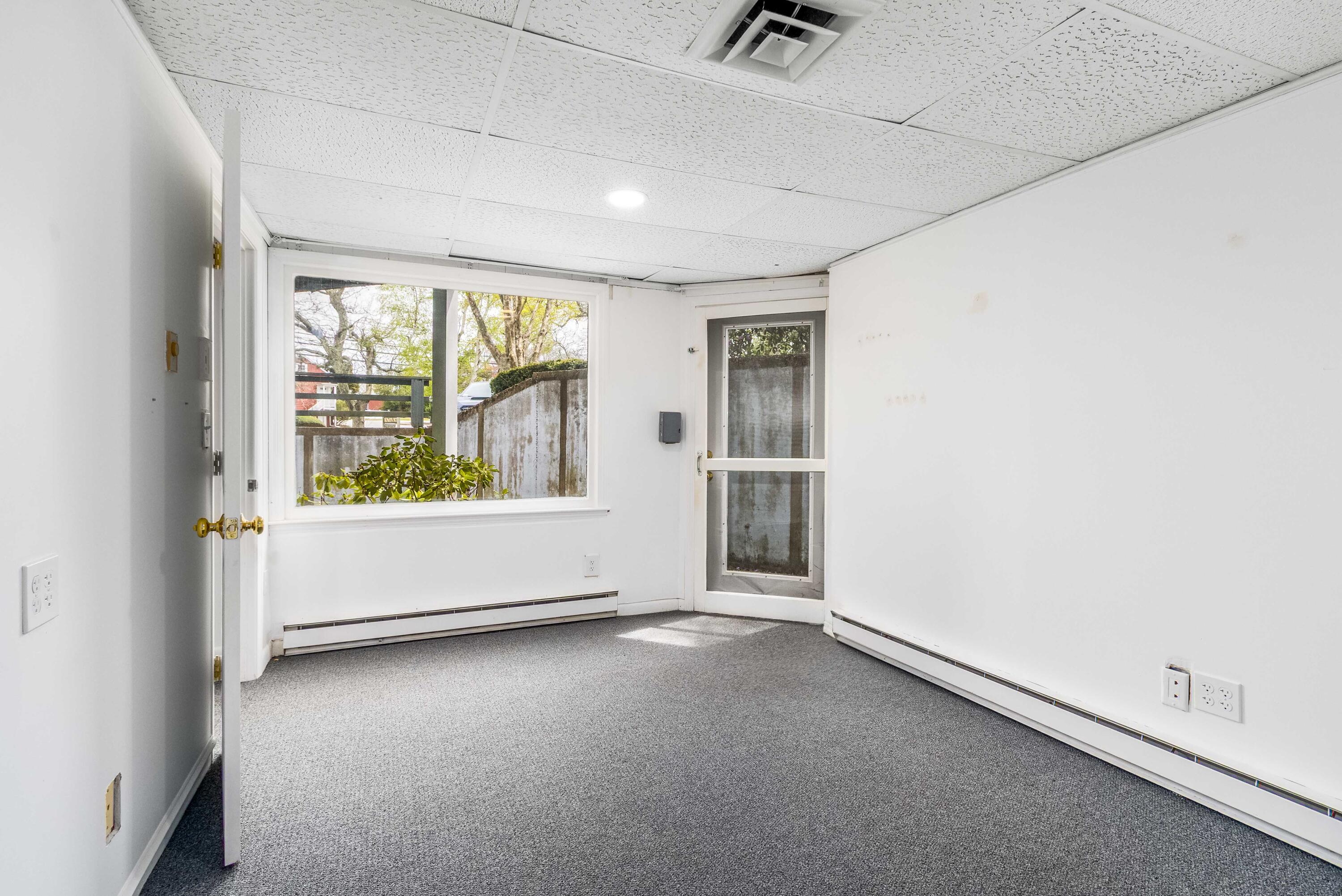 320 Gifford Street # 5 Property Photo 34