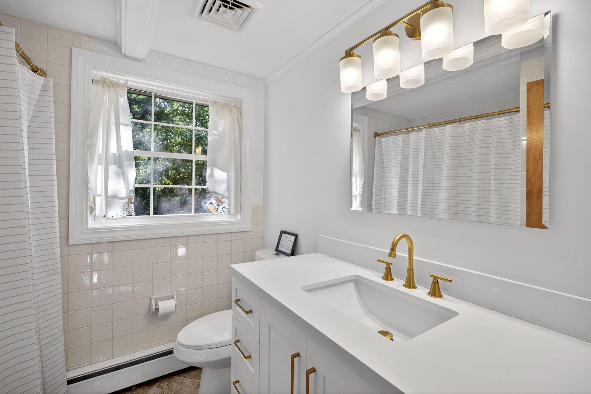695 Cable Road Property Photo 17