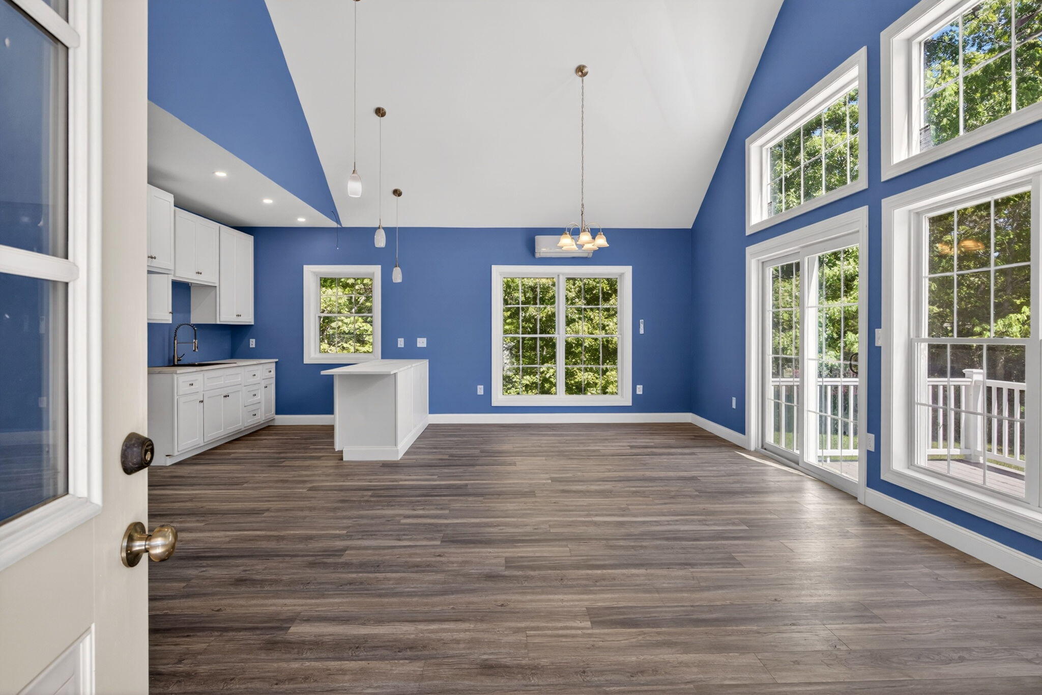 695 Cable Road Property Photo 32