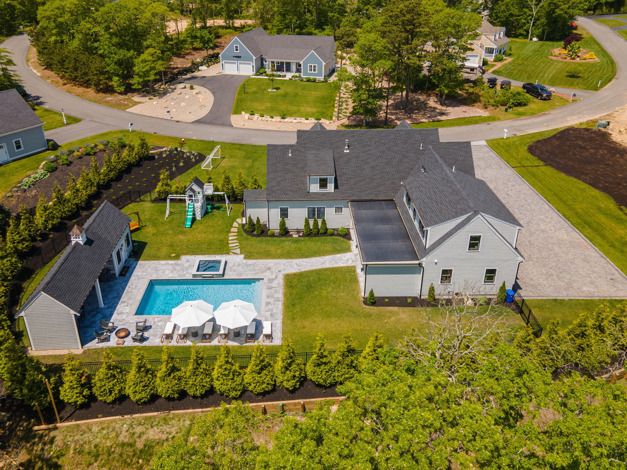 83 Sisters Circle Property Photo 3