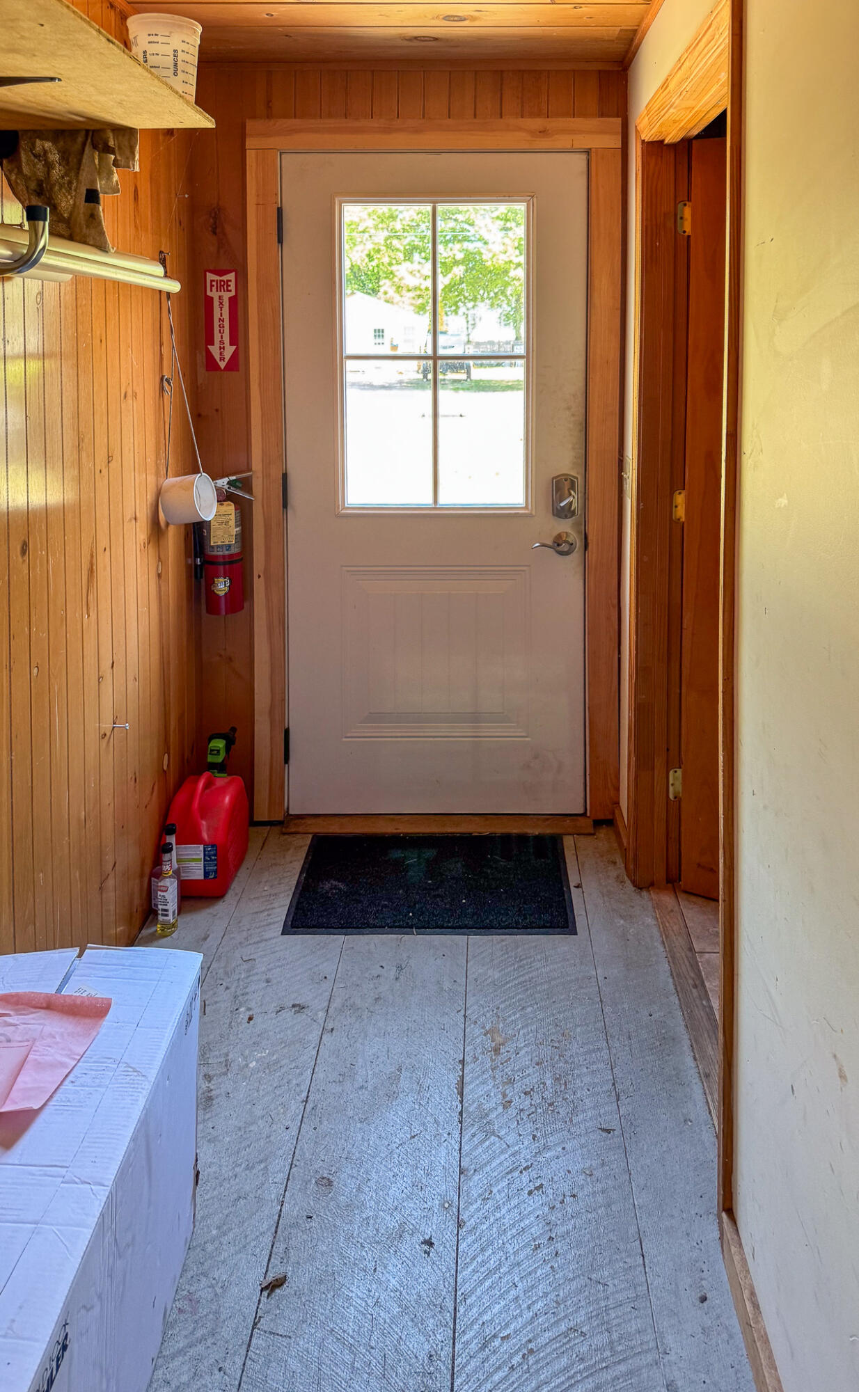 1200 Massachusetts 28 Property Photo 12