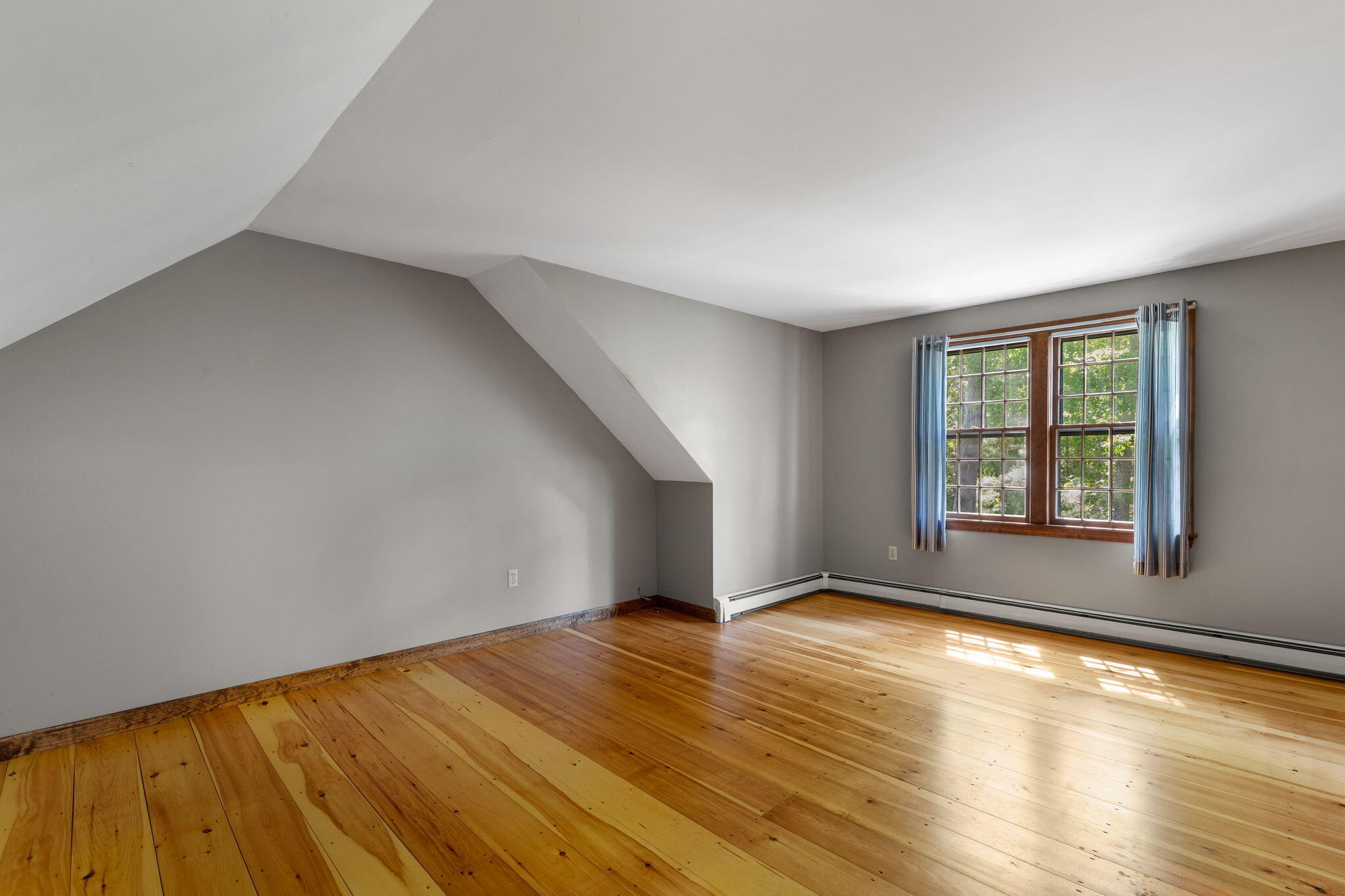 114 King Arthur Drive Property Photo 14