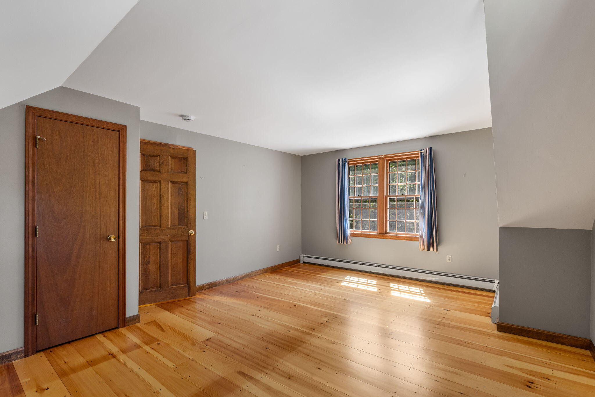114 King Arthur Drive Property Photo 18