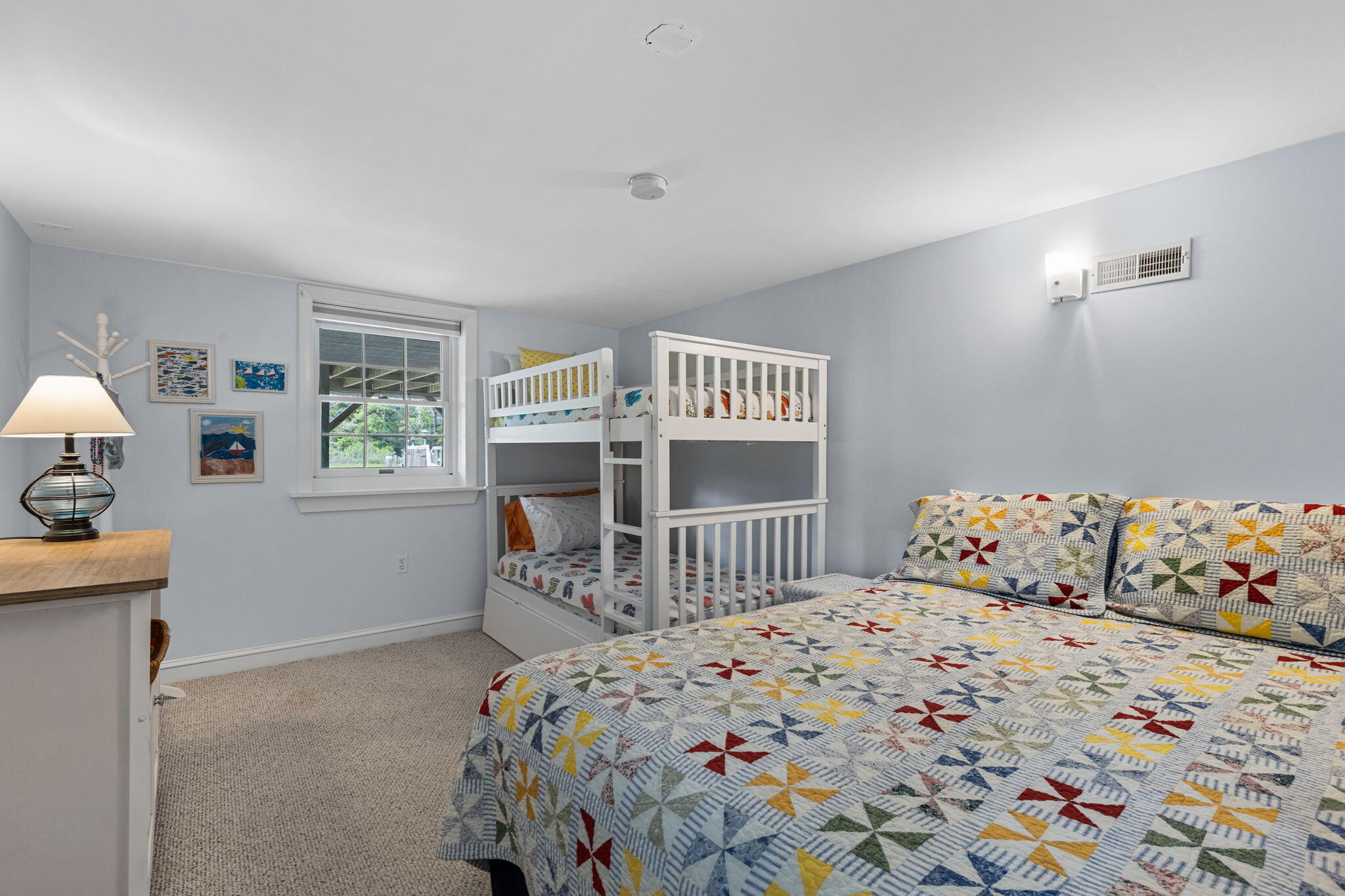 133 Edgewater Drive W Property Photo 36