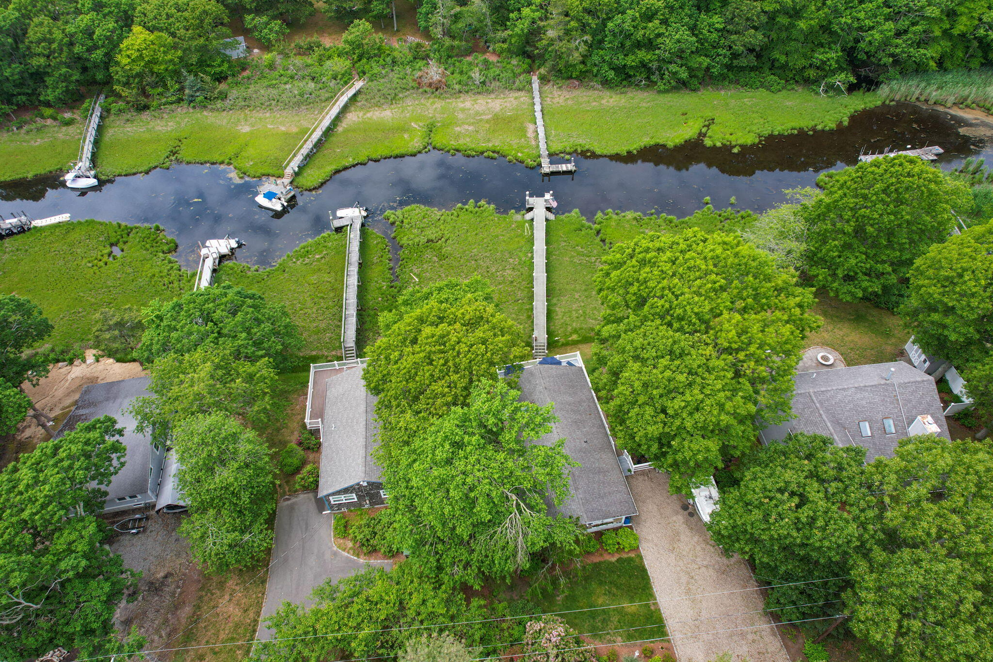 133 Edgewater Drive W Property Photo 47