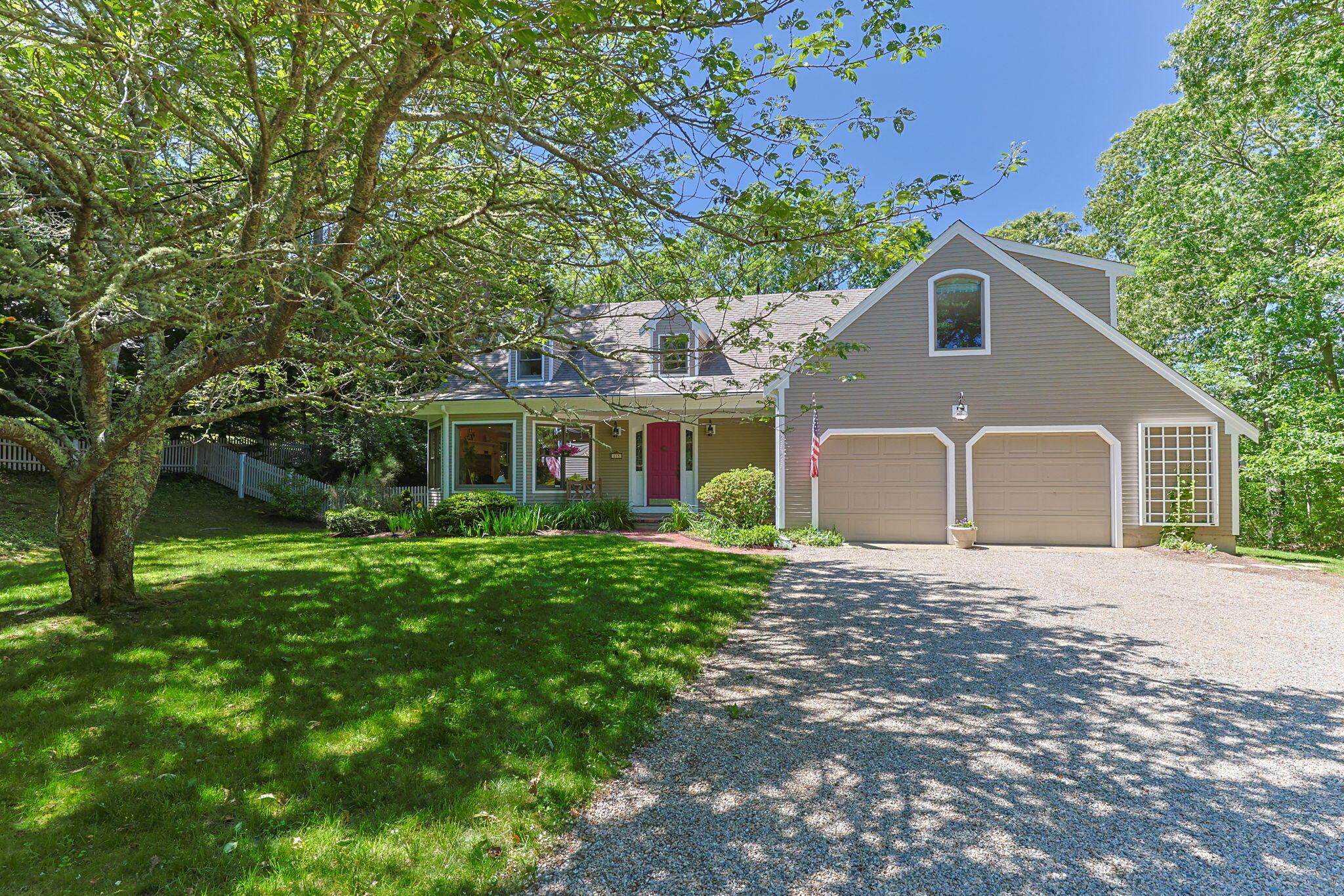 215 Stony Brook Road Property Photo 1