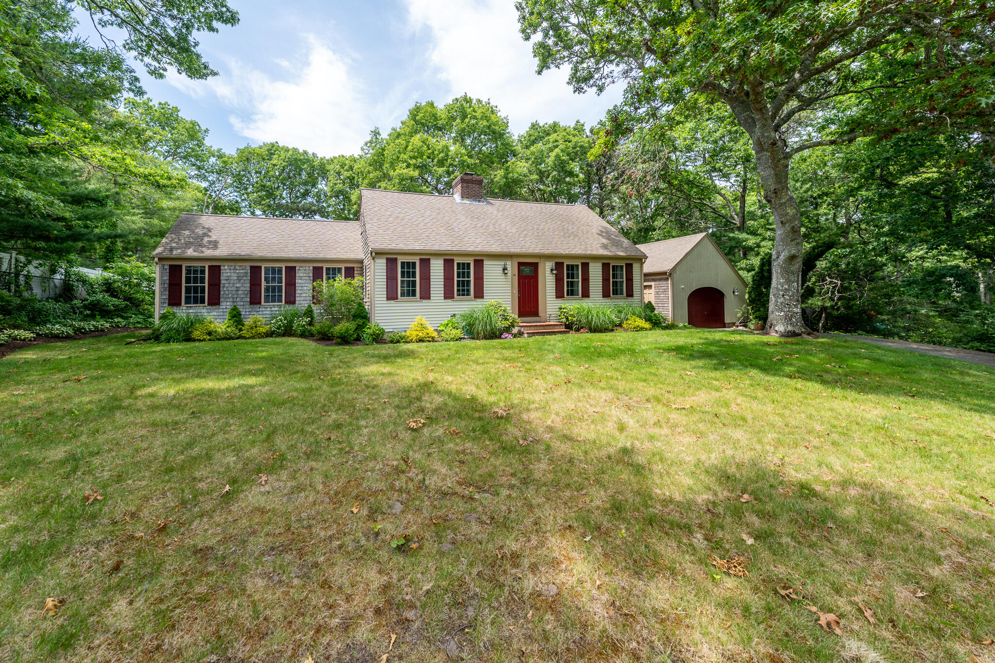 14 Oxner Road Property Photo 2