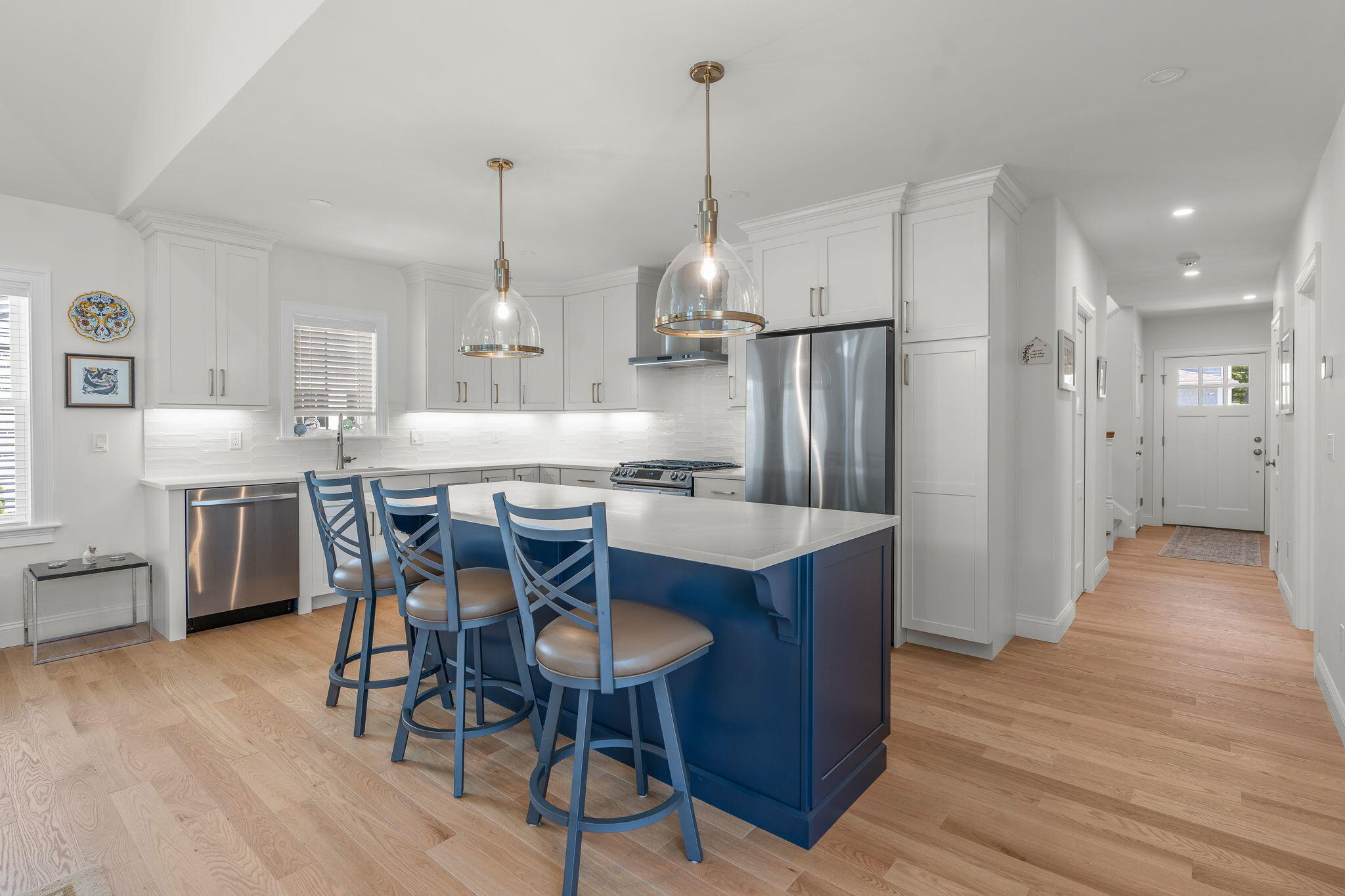 77 Cobblestone Circle Property Photo 4