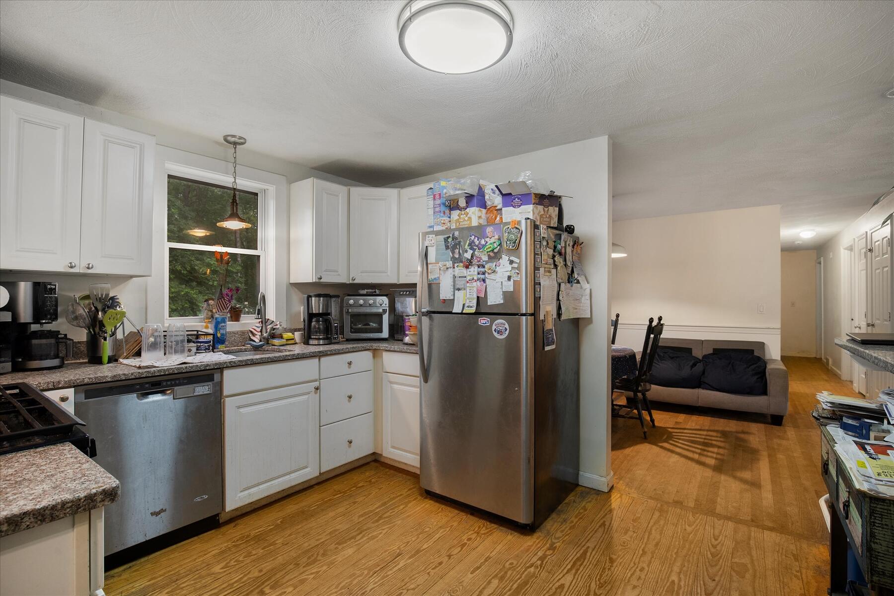 75 Mulford Street Property Photo 6