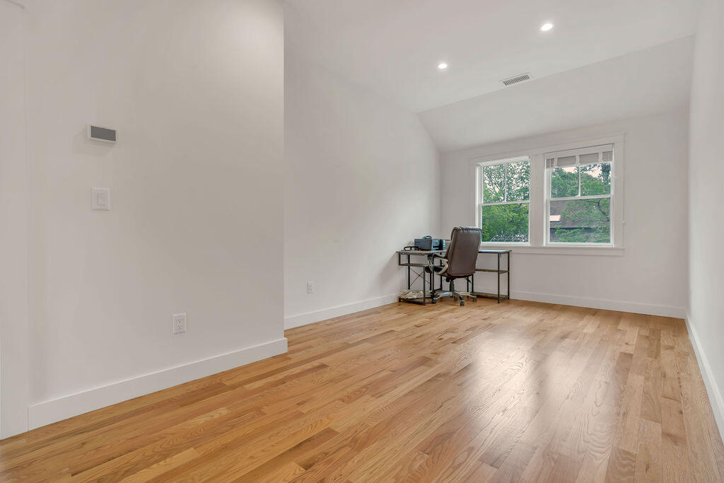 28 Grovedale Road Property Photo 25