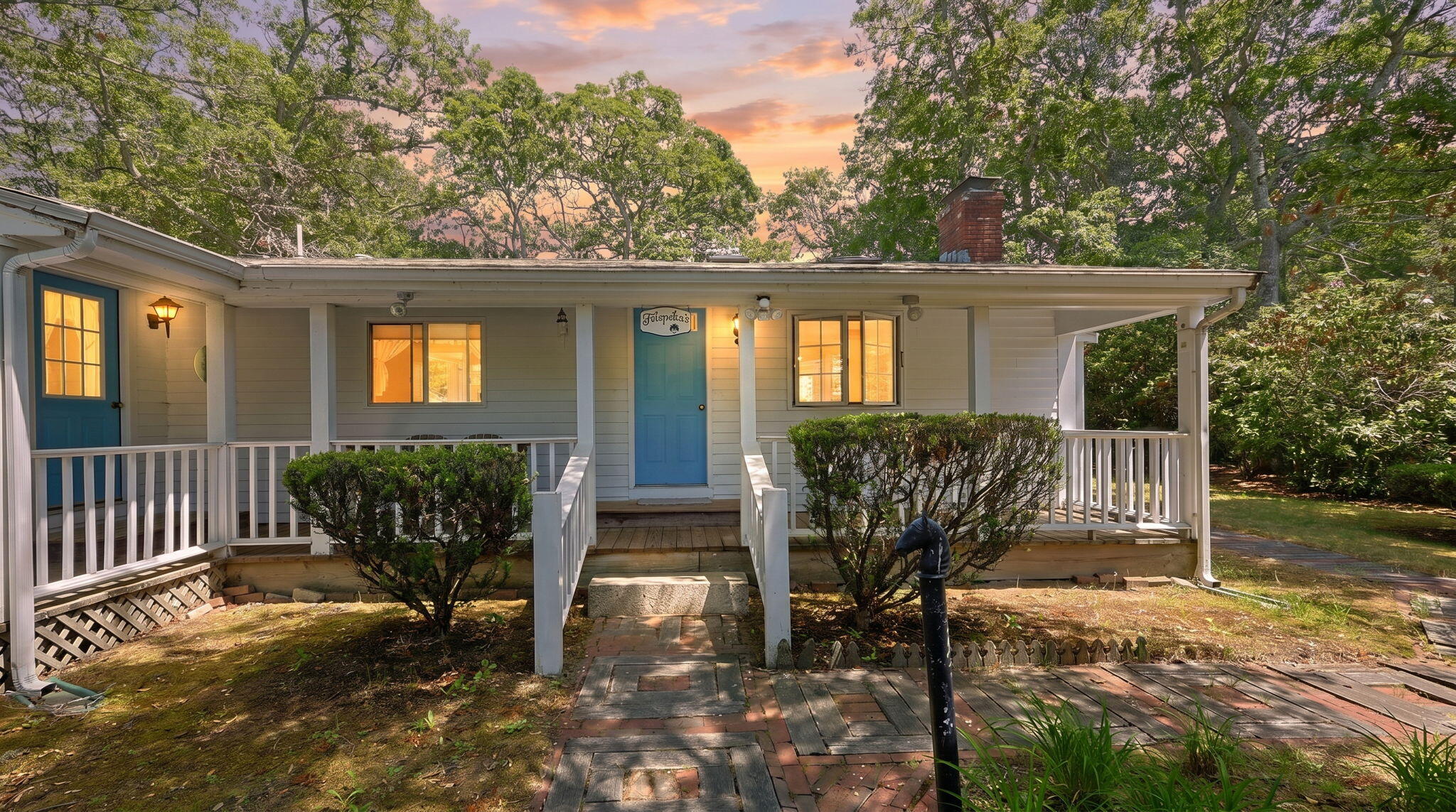 166 James Circle Property Photo 1