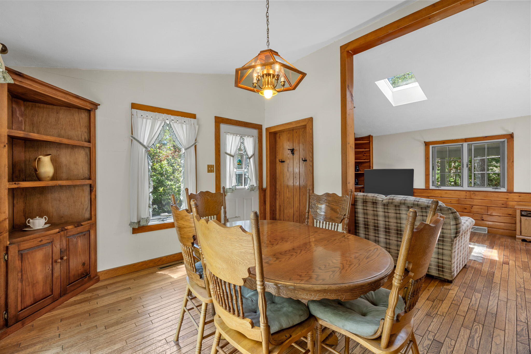 166 James Circle Property Photo 18