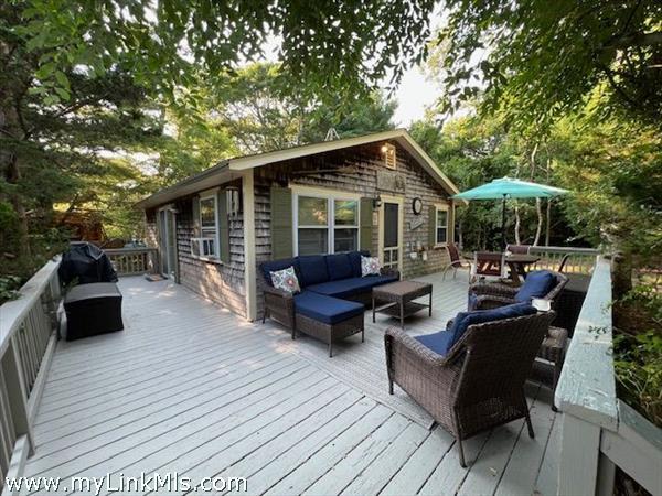 60r Carol Lane Property Photo 1