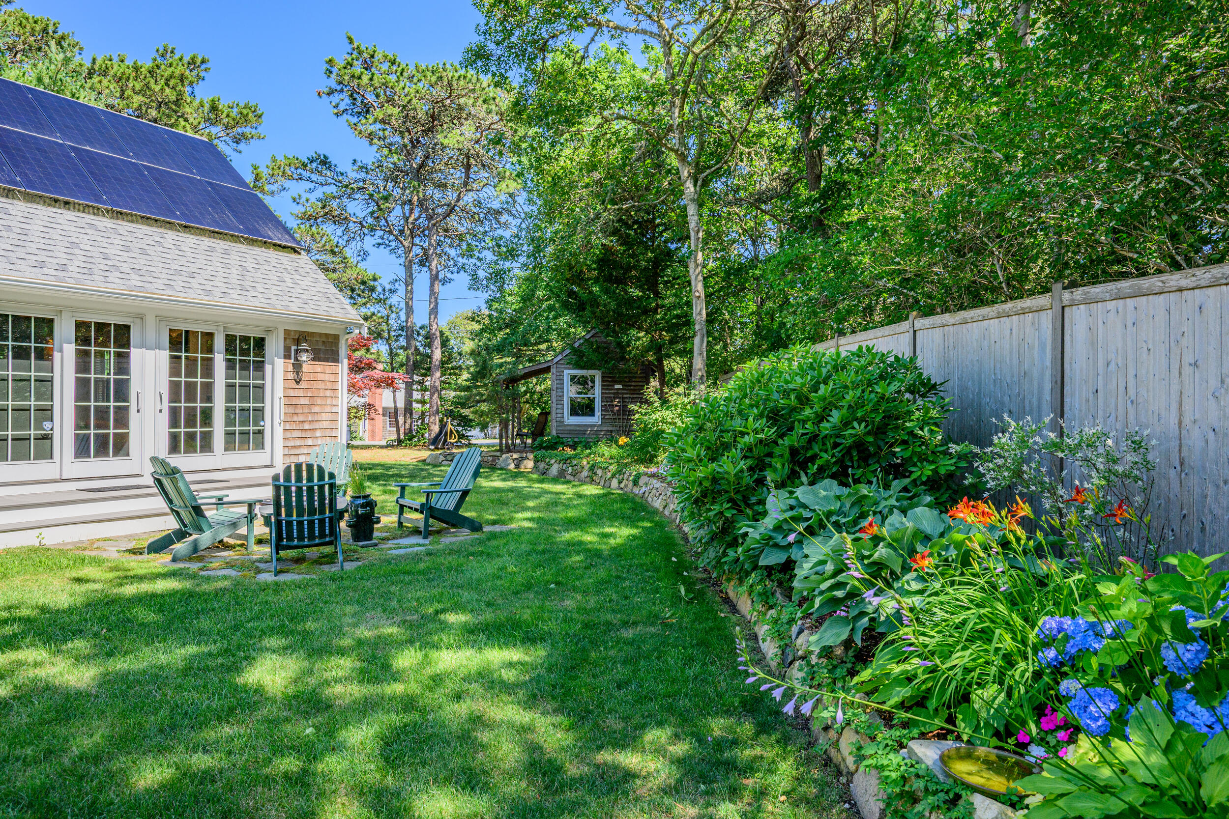 88 Indian Hill Road N Property Photo 45