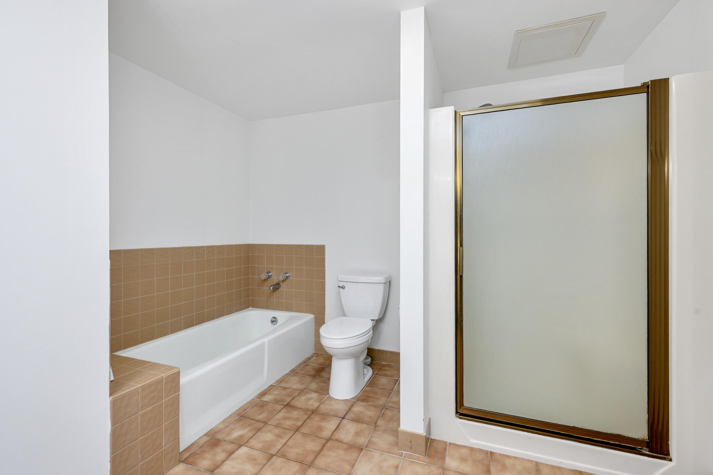 1 Belmont Road # 632 Property Photo 20