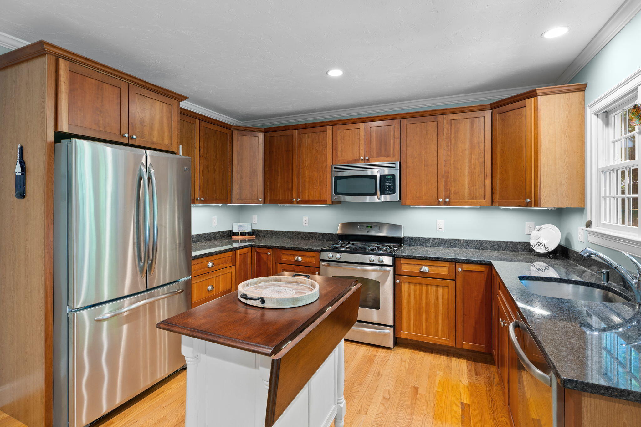 480 Main Street Unit 15 Property Photo 9