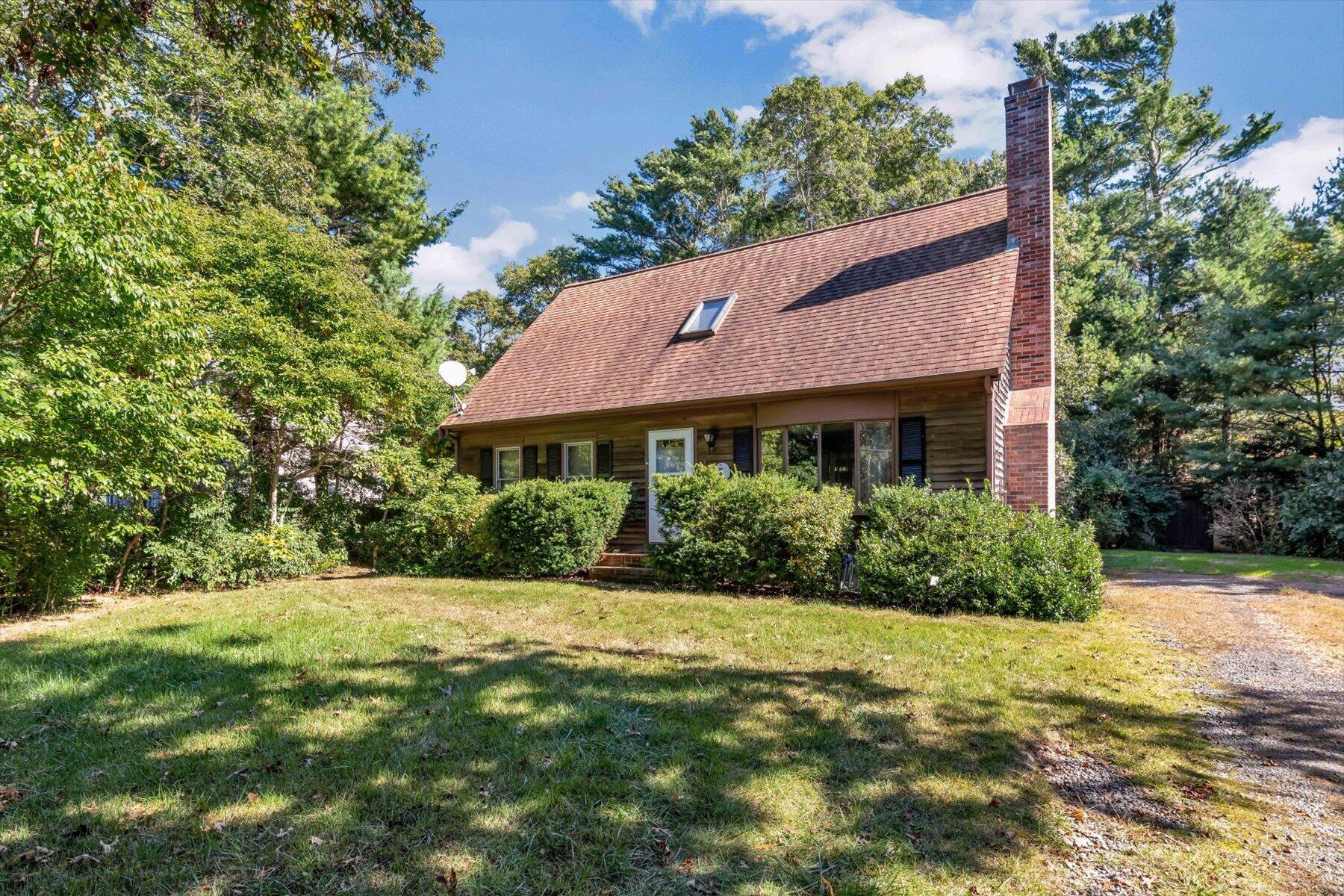 729 Old Barnstable Road Property Photo 1