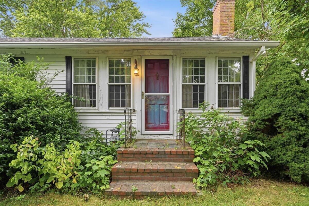 127 Pine Avenue Property Photo 6