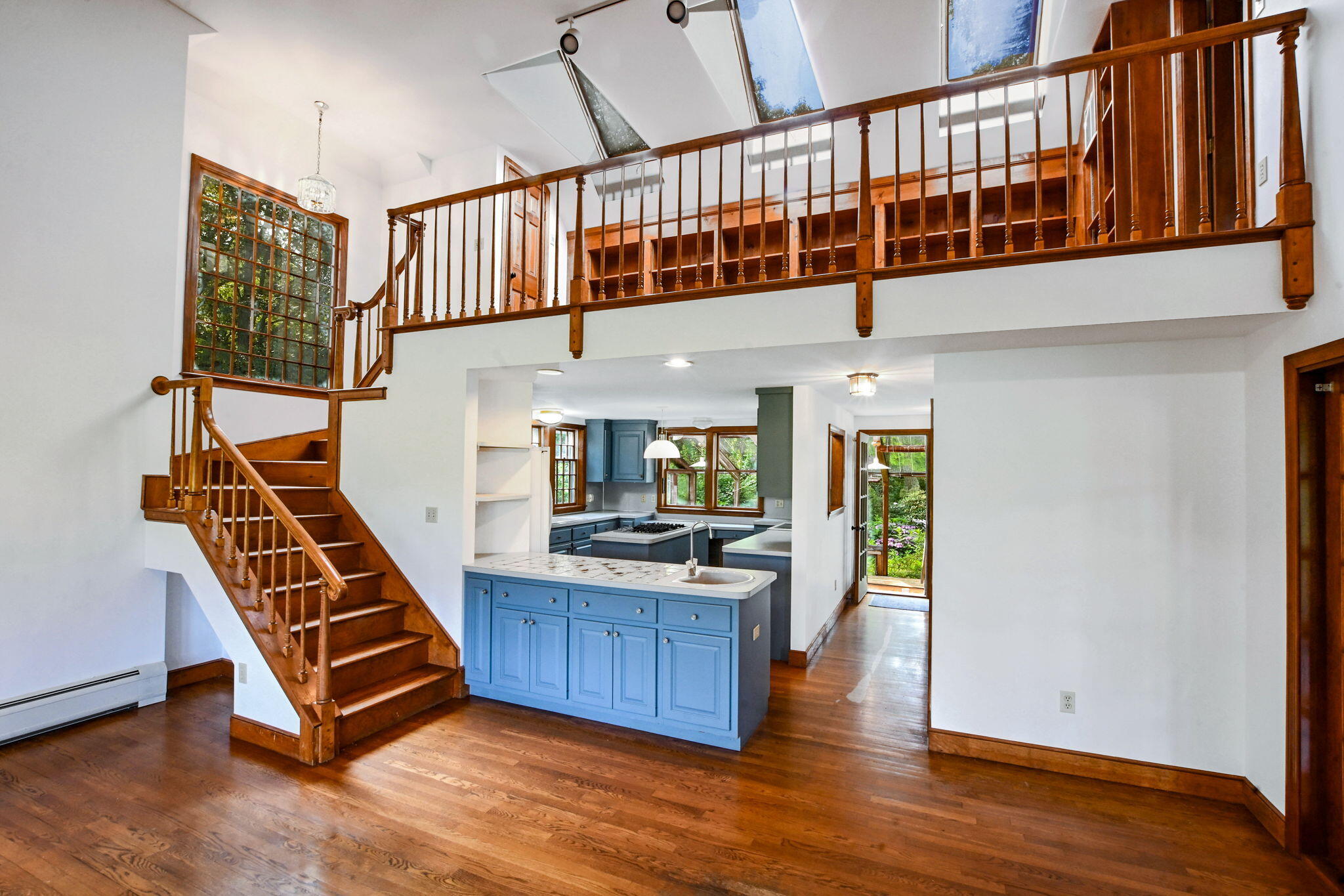72 Loop Road Property Photo 12