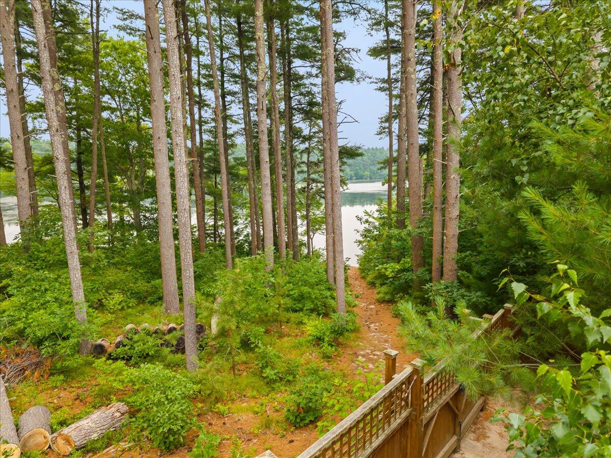 22 Red Pine Lane Property Photo 7