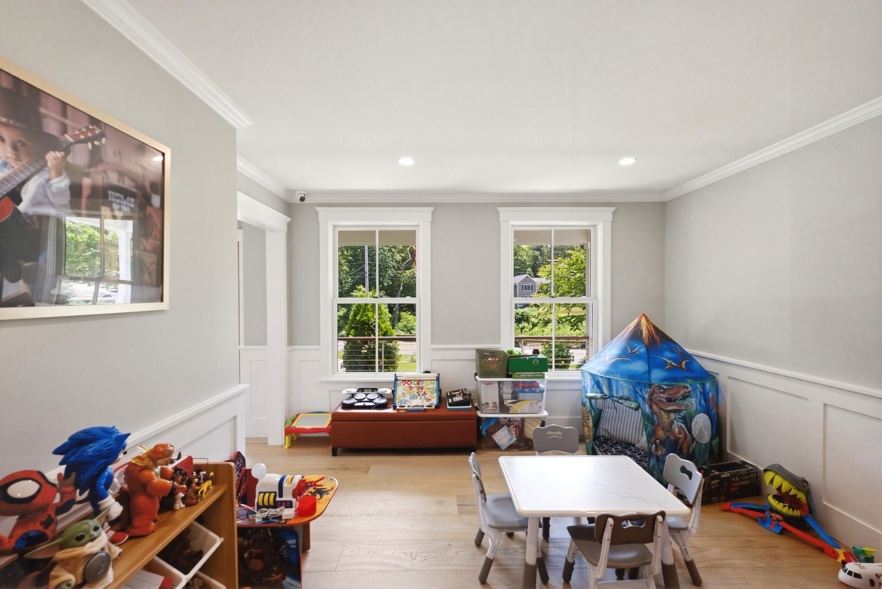635 Santuit Newtown Road Property Photo 16