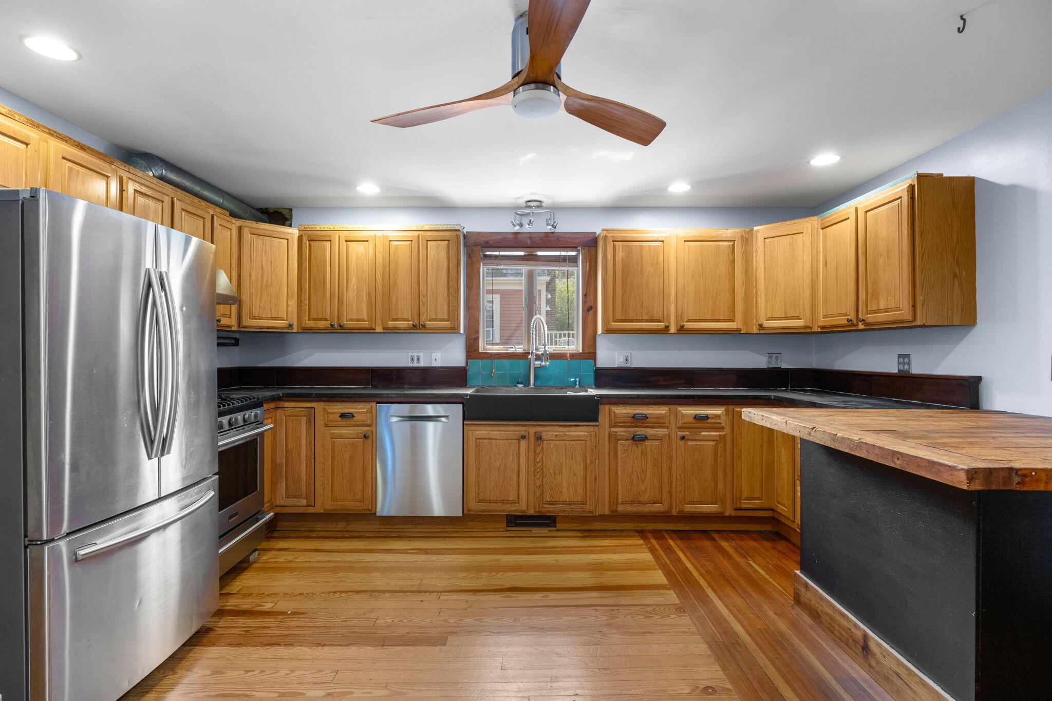 196 Bradford Street Property Photo 13