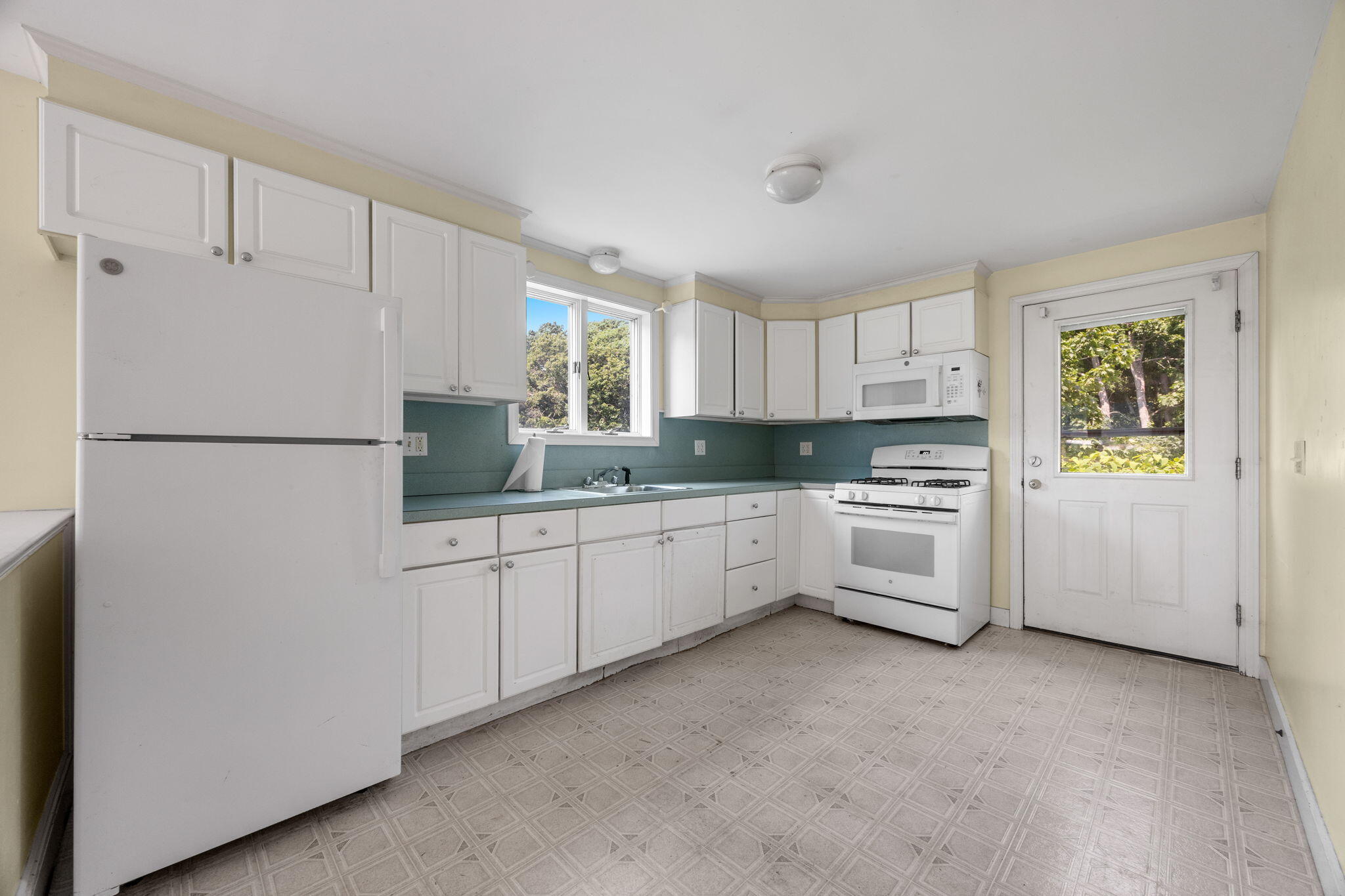 196 Bradford Street Property Photo 34