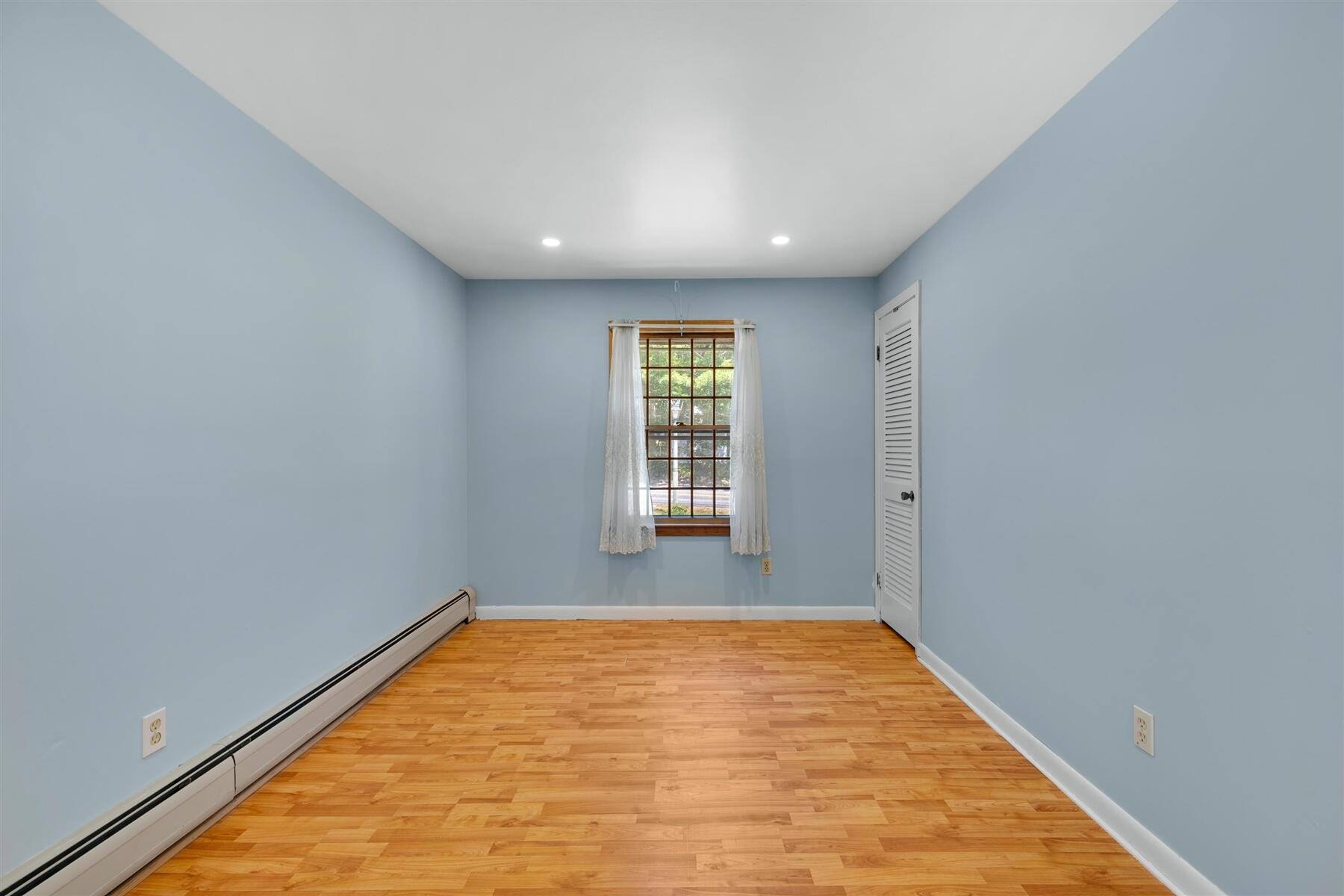 771 W Yarmouth Road Property Photo 14